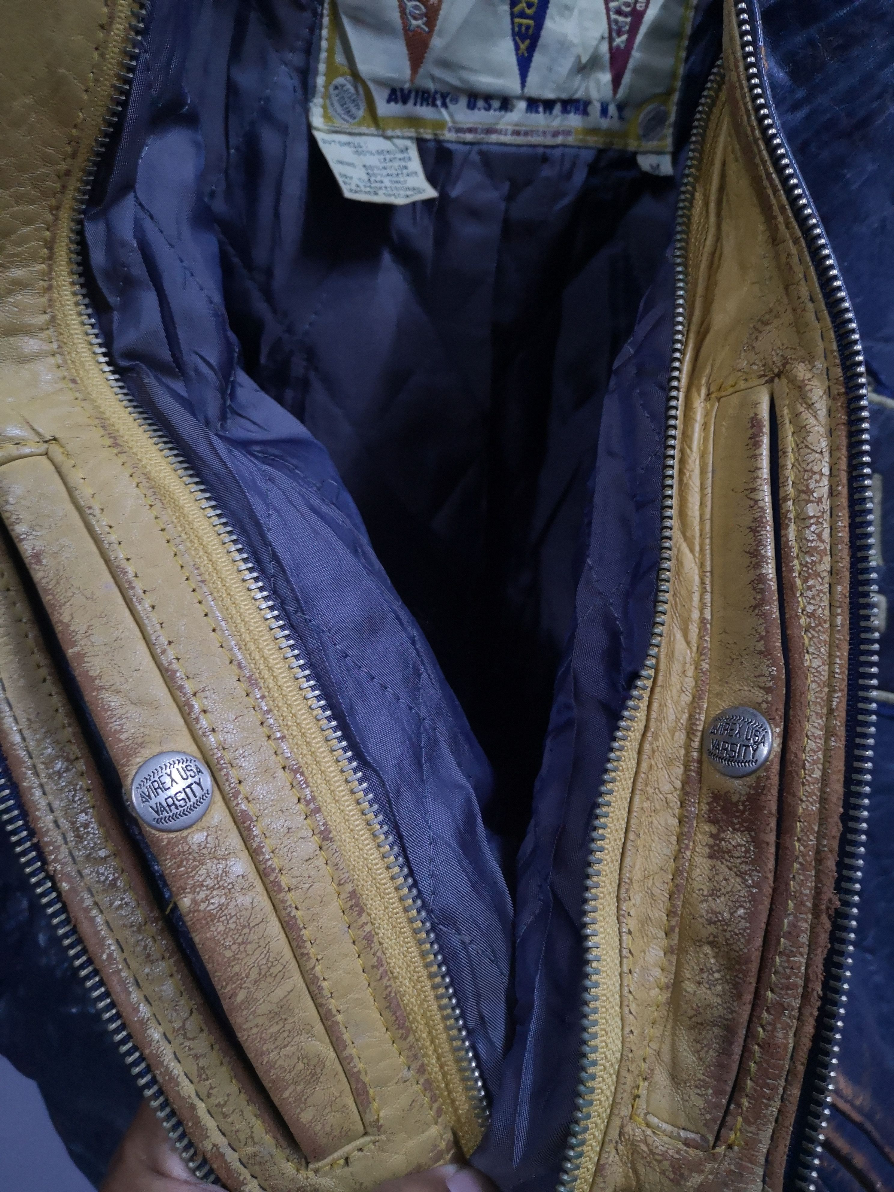 Avirex 🛩Rare Vtg Avirex Leather Bomber Indian Apache Tomahawk USA Size US M / EU 48-50 / 2 - 8 Thumbnail