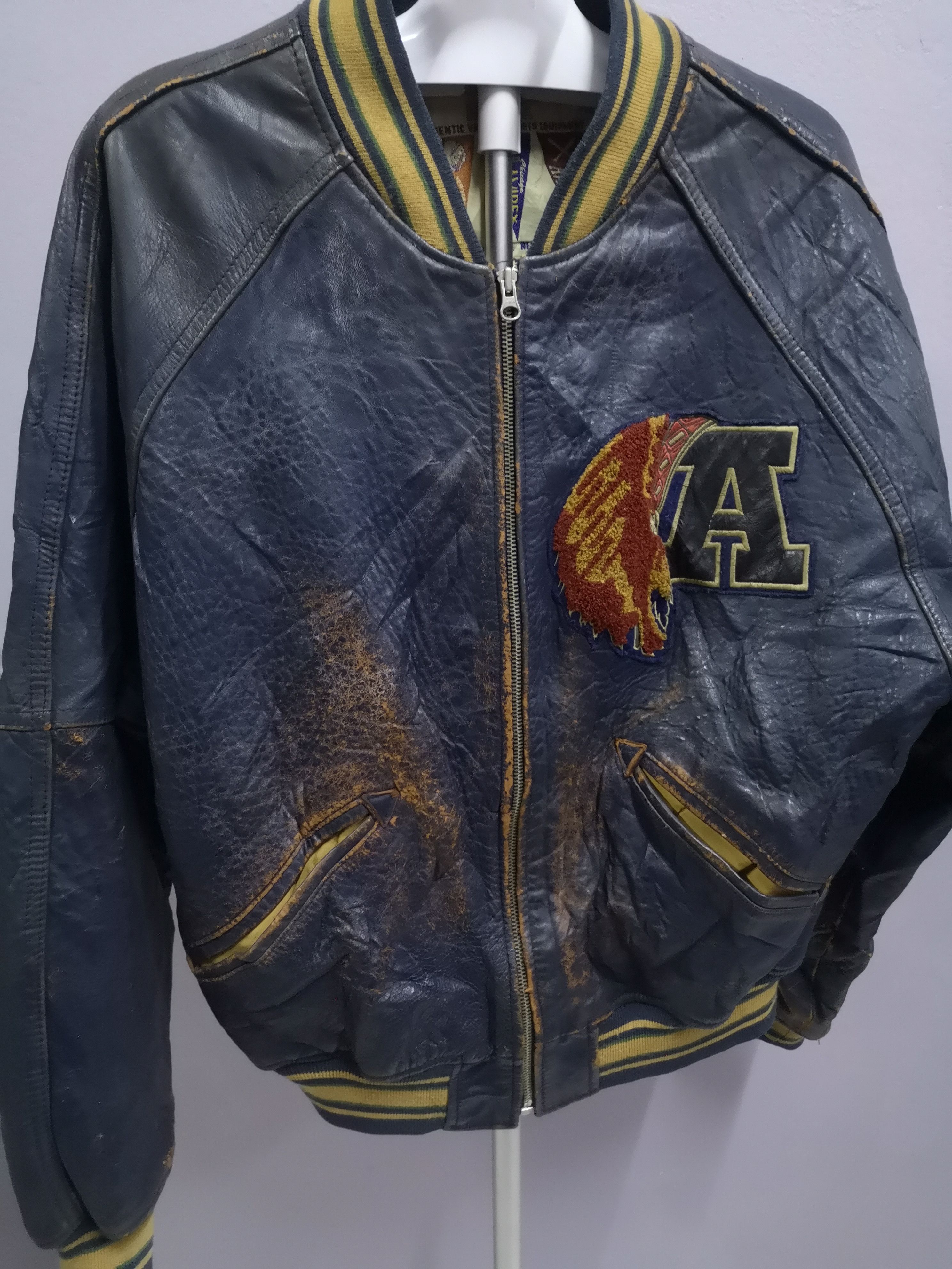 Avirex 🛩Rare Vtg Avirex Leather Bomber Indian Apache Tomahawk USA Size US M / EU 48-50 / 2 - 15 Thumbnail