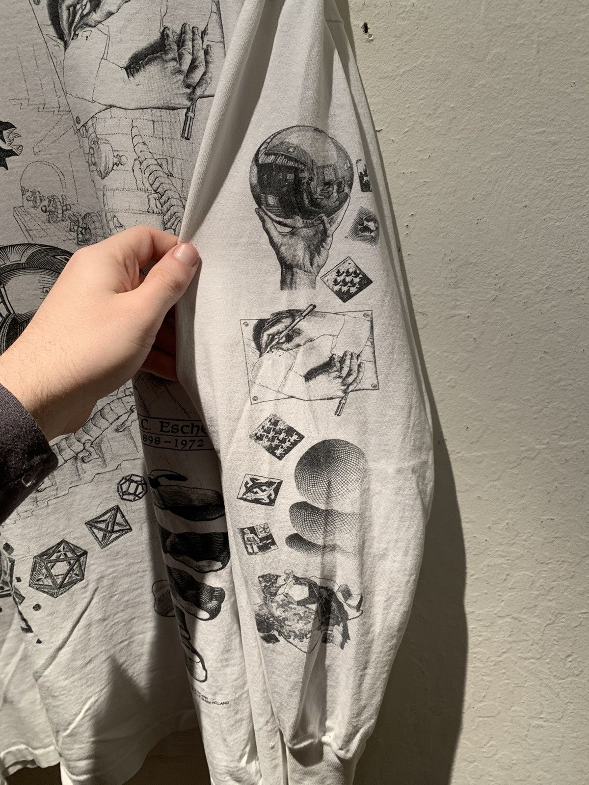 Vintage *RARE* Vintage 91 MC Escher All-Over Print Long Sleeve Shirt Size US XL / EU 56 / 4 - 4 Thumbnail