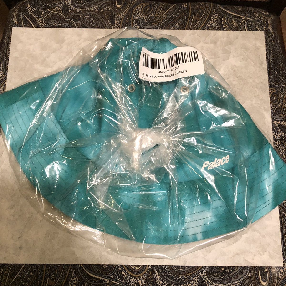 Palace BLURRY FLOWER BUCKET IN GREEN Size ONE SIZE - 7 Thumbnail