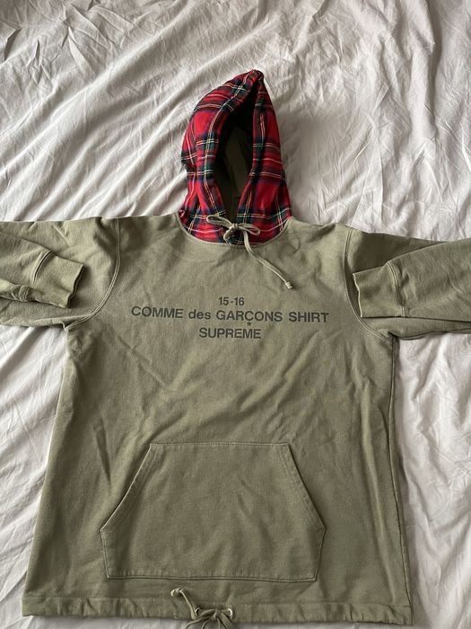 Supreme comme des online garcons hooded sweatshirt olive