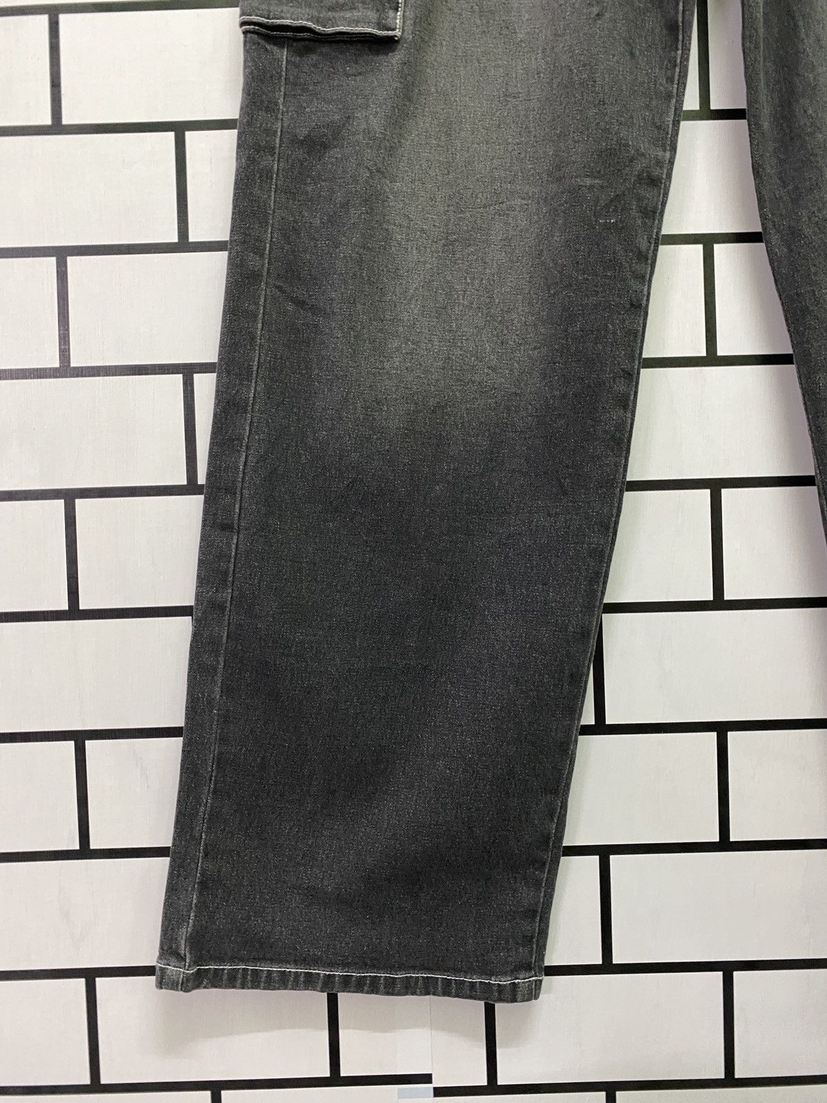 Japanese Brand Japan Made BC Factory Black Faded Multipocket Cargo Denim Size US 31 - 7 Thumbnail