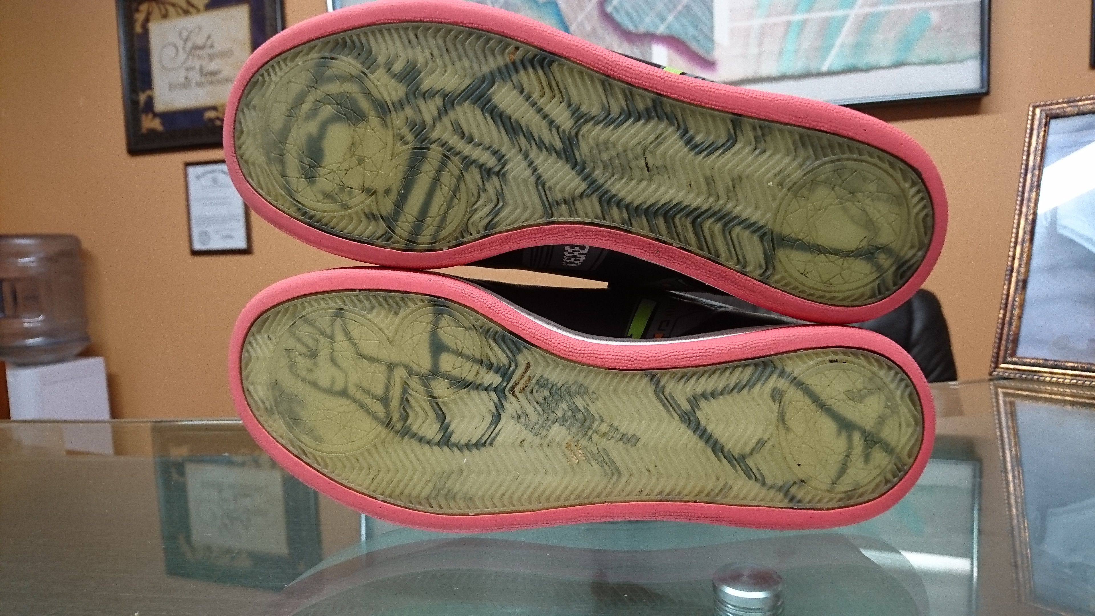 Reebok Reebok Ice Cream boutique Beeper Flavor Size US 9 / EU 42 - 8 Thumbnail