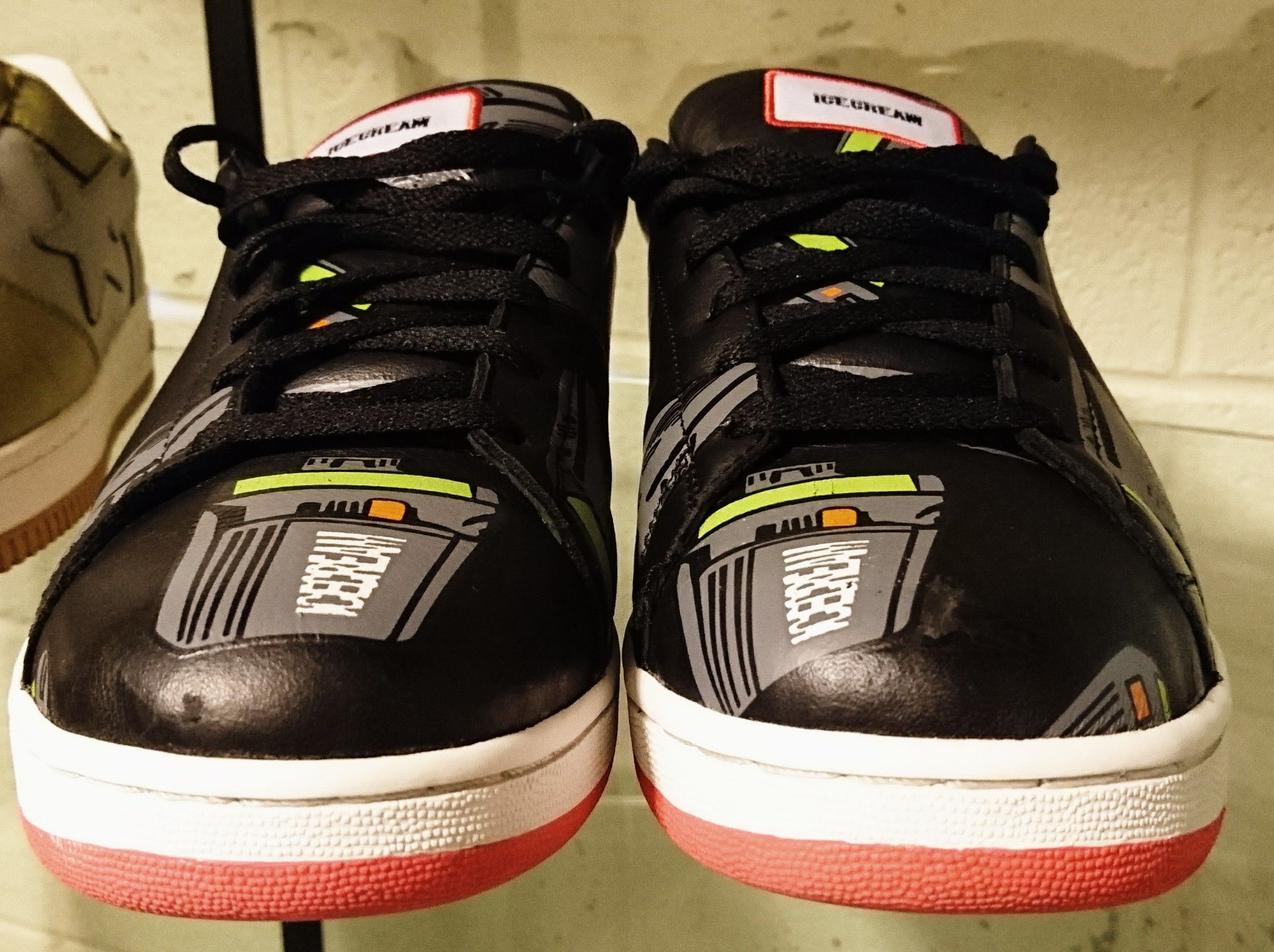 Reebok Reebok Ice Cream boutique Beeper Flavor Size US 9 / EU 42 - 1 Thumbnail