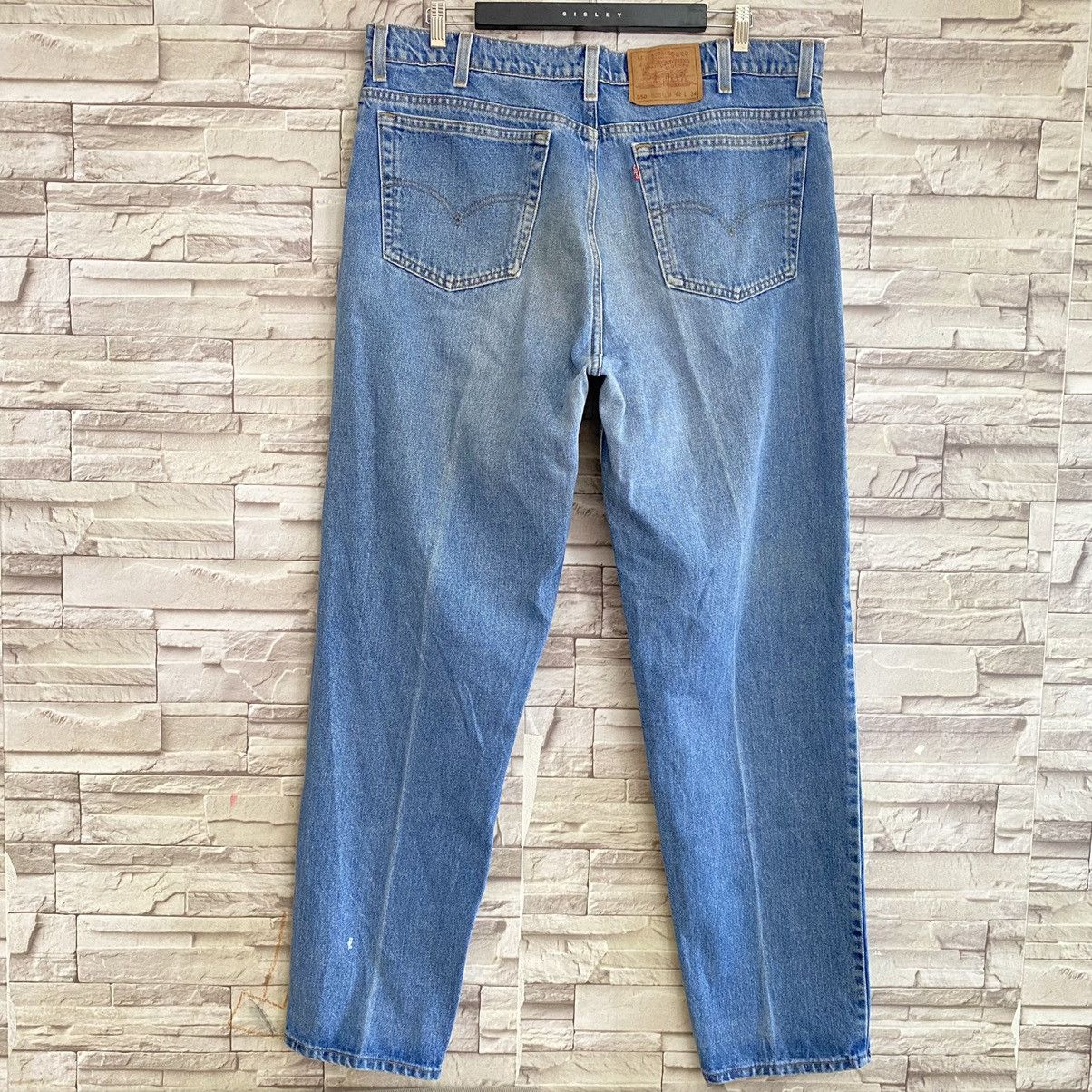 Levi's Vintage 90s Levis 550 Relaxed Fit Tapered Leg Jeans 40x34 Size US 40 / EU 56 - 8 Thumbnail