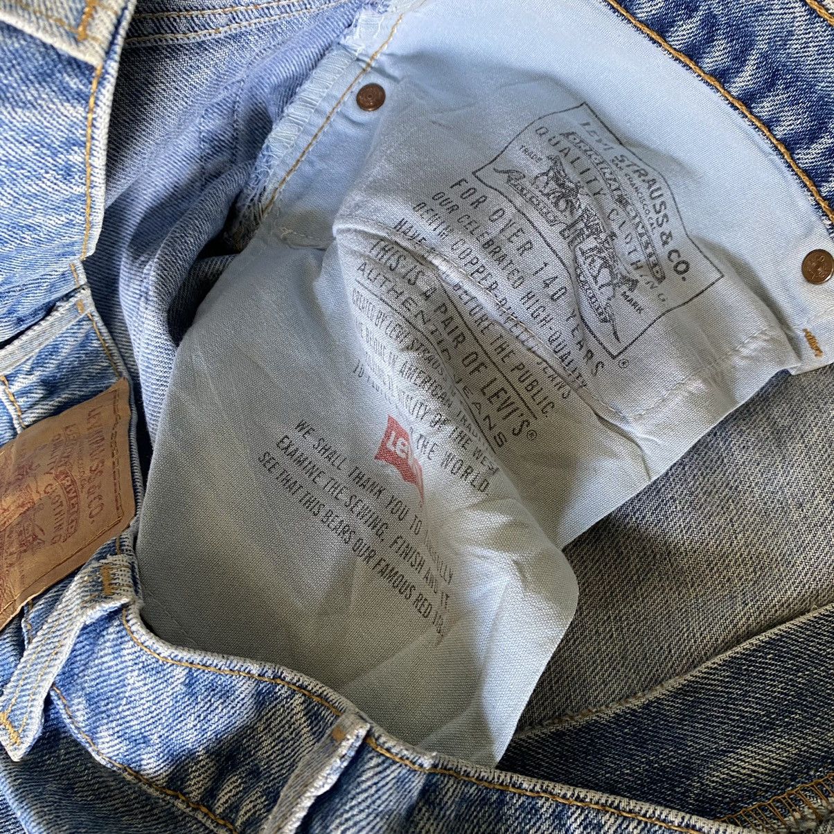 Levi's Vintage 90s Levis 550 Relaxed Fit Tapered Leg Jeans 40x34 Size US 40 / EU 56 - 16 Thumbnail