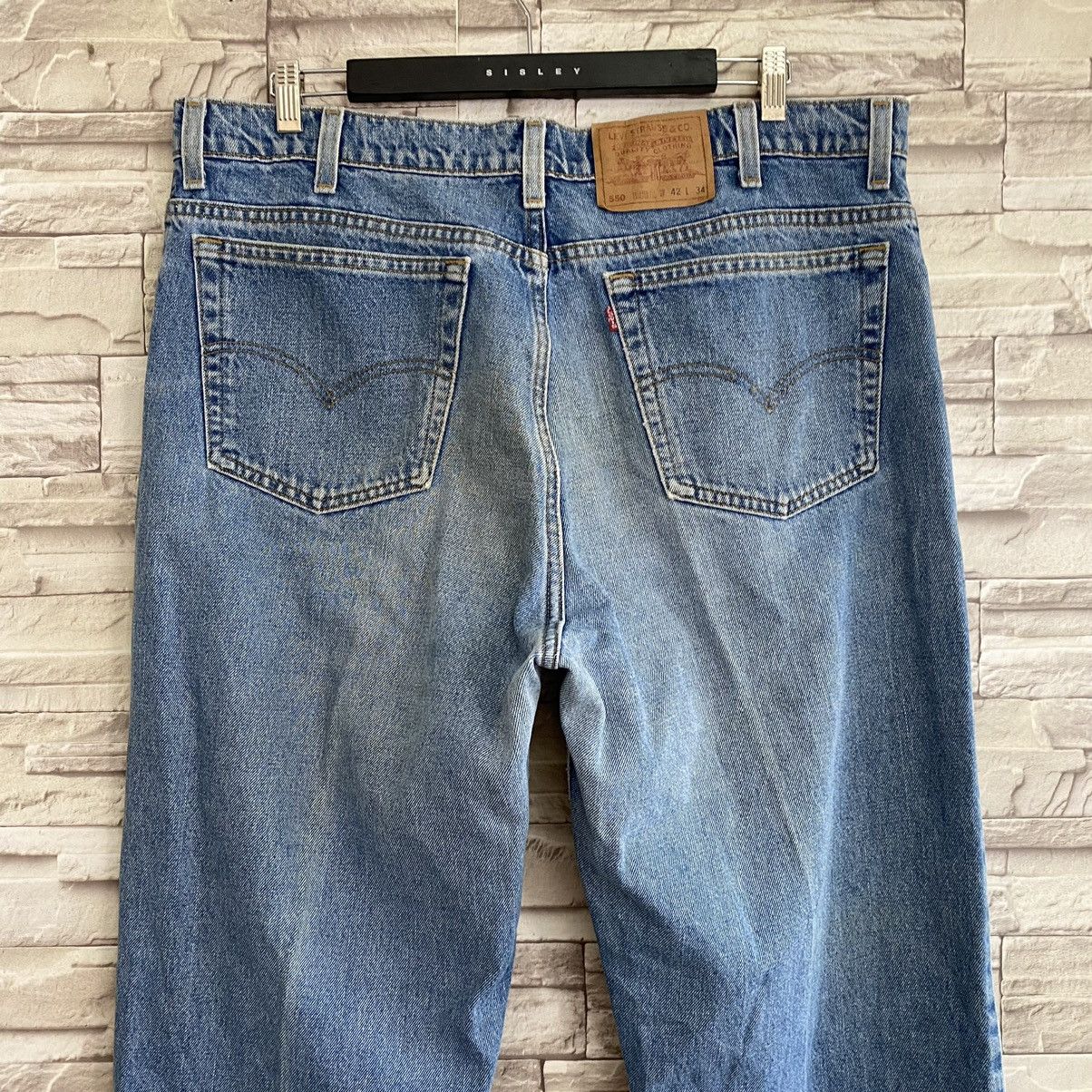 Levi's Vintage 90s Levis 550 Relaxed Fit Tapered Leg Jeans 40x34 Size US 40 / EU 56 - 9 Thumbnail