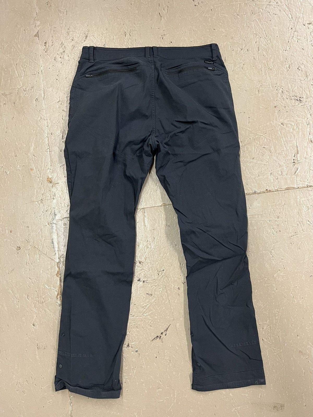 Mountain Hardwear Mountain hardwear tech outdoor pants Size US 36 / EU 52 - 2 Thumbnail