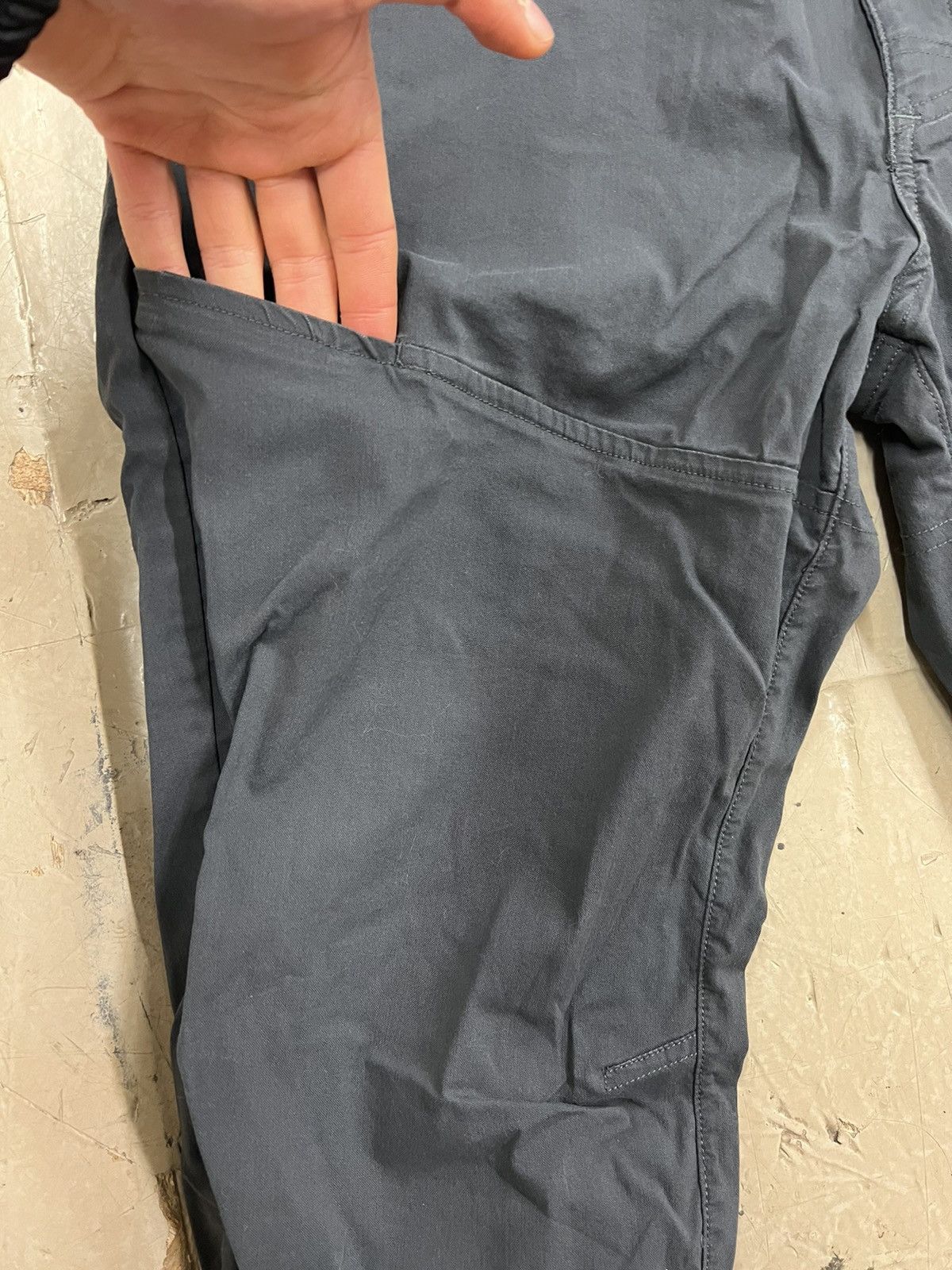 Mountain Hardwear Mountain hardwear tech outdoor pants Size US 36 / EU 52 - 3 Thumbnail