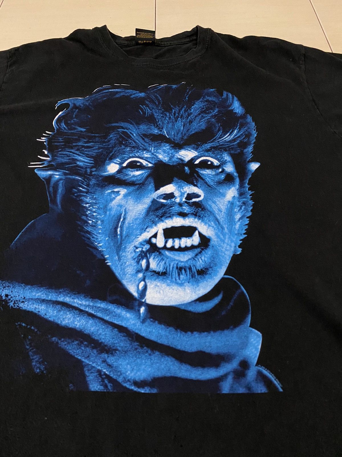 Expert Horror Wolfman horror movie film promo t shirt Size US XL / EU 56 / 4 - 5 Thumbnail