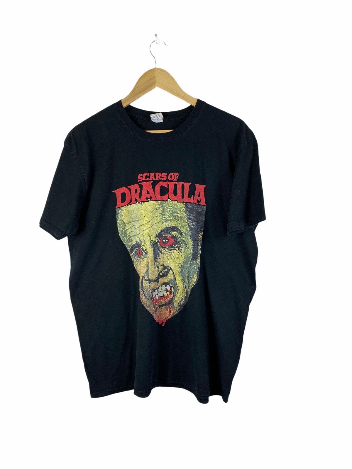 Expert Horror Scars Of Dracula horror movie film shirt Size US XL / EU 56 / 4 - 2 Thumbnail