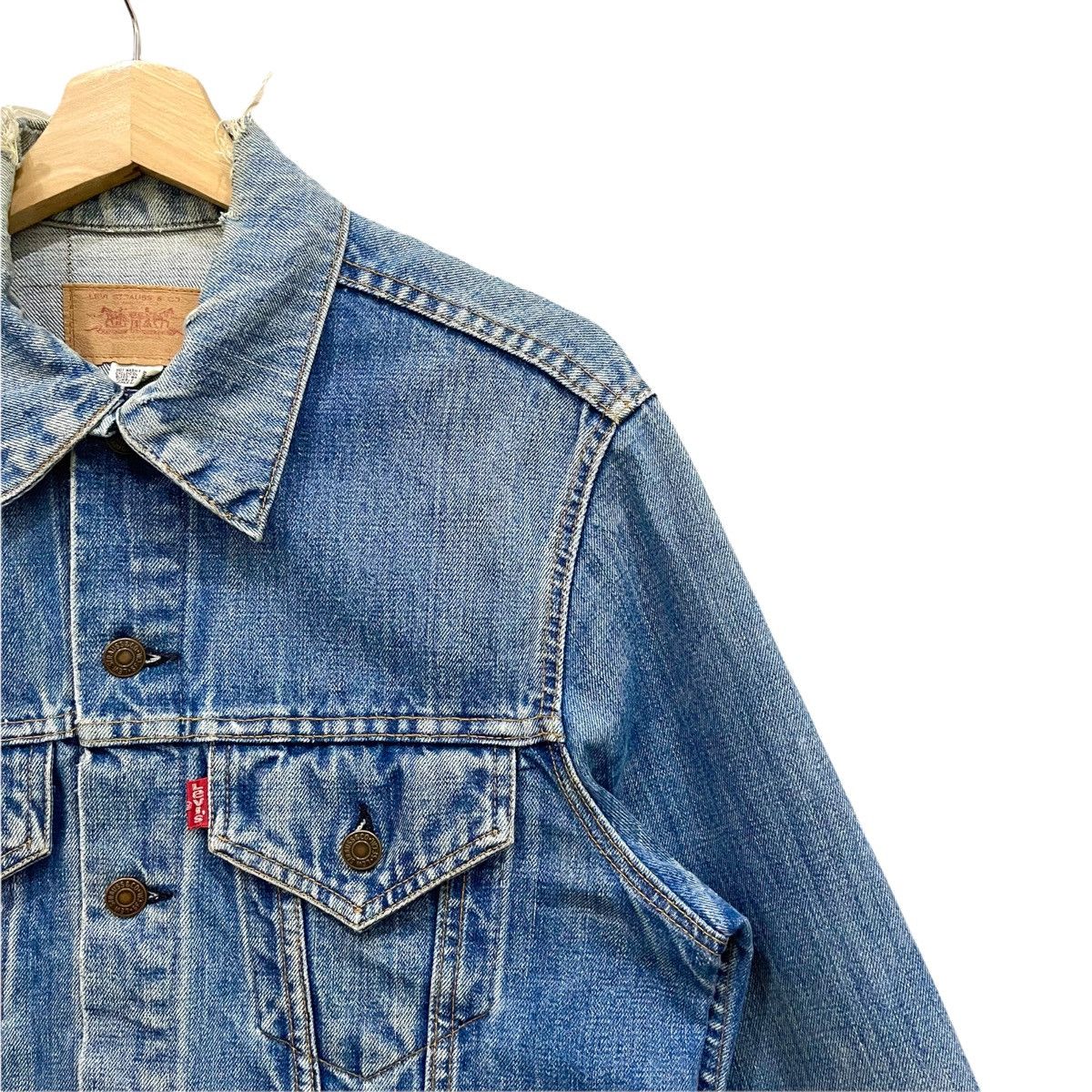 Levi's × Levi's Vintage Clothing Vintage!! Levis Strauss & Co Distressed Denim Jacket Size US M / EU 48-50 / 2 - 8 Thumbnail