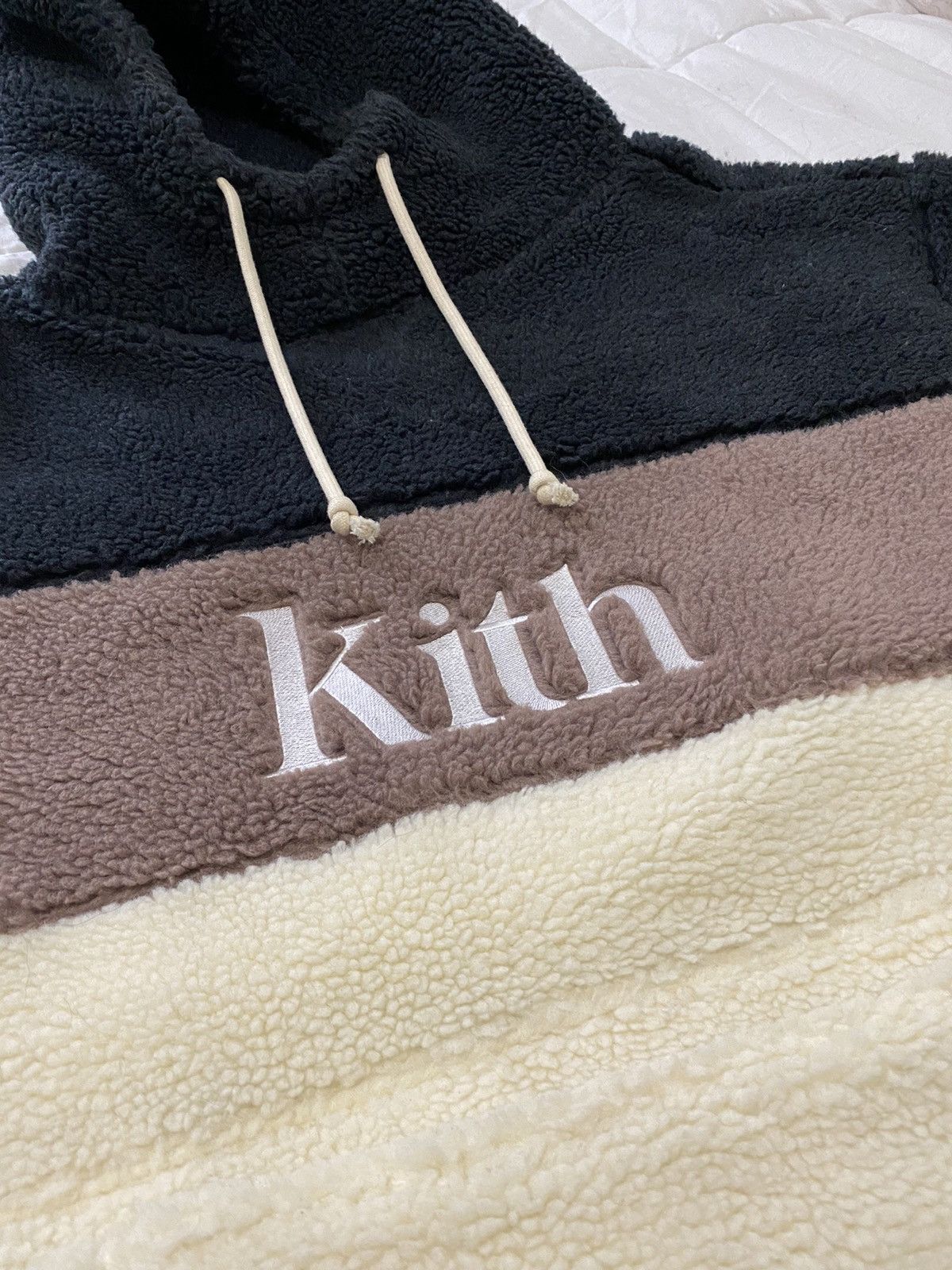 Kith Kith Sherpa Double Pocket Hoodie (Mauve) Size US XXL / EU 58 / 5 - 2 Thumbnail