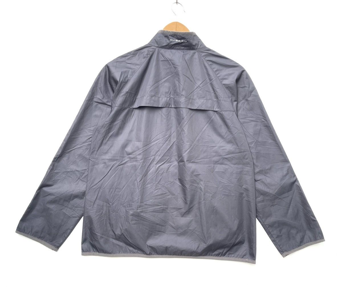 Nike Nike Swoosh Small Logo Zipper Windbreaker Jacket | M | Size US M / EU 48-50 / 2 - 5 Thumbnail