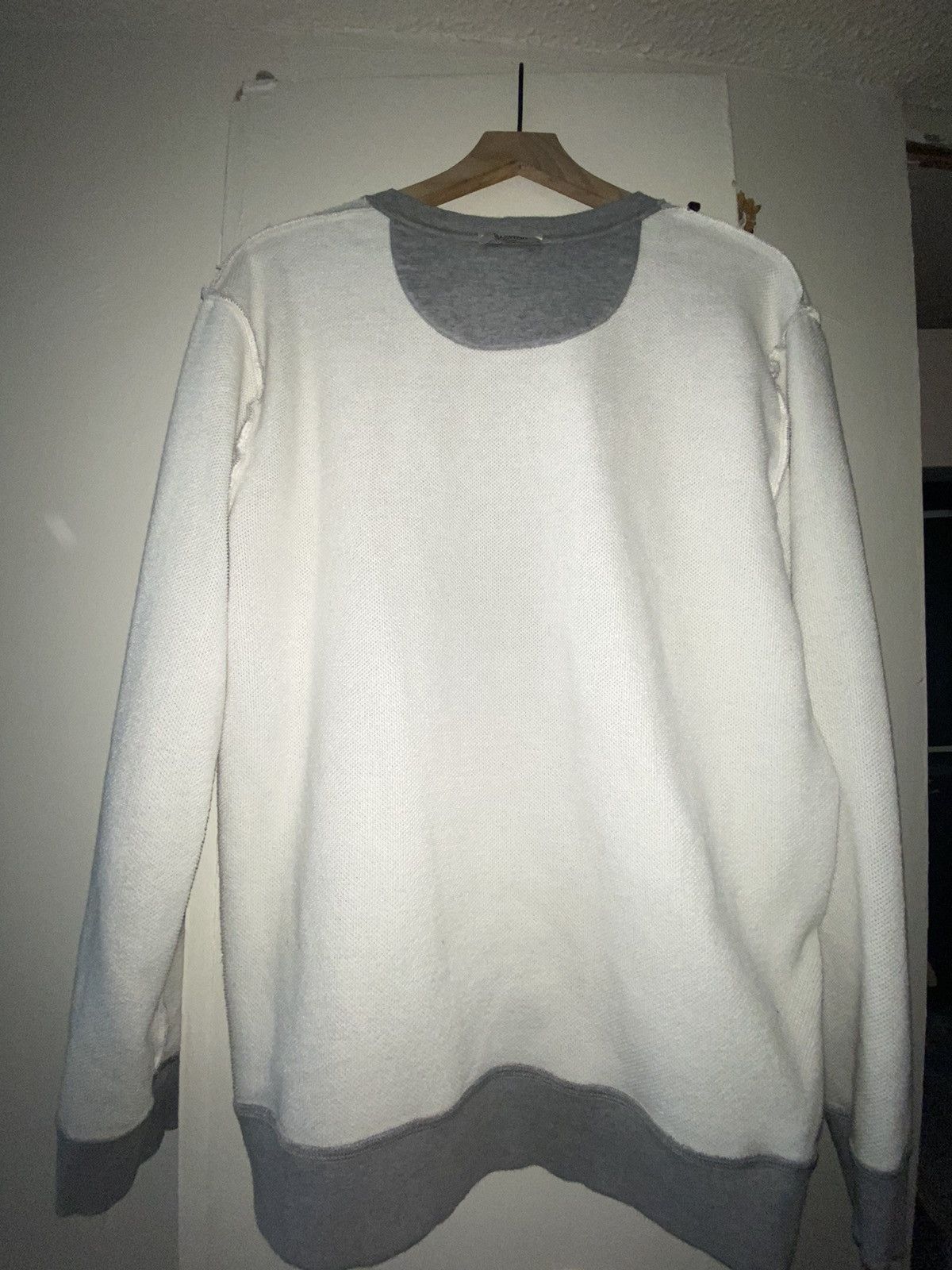 Valentino VLTN crew neck Size US L / EU 52-54 / 3 - 8 Thumbnail