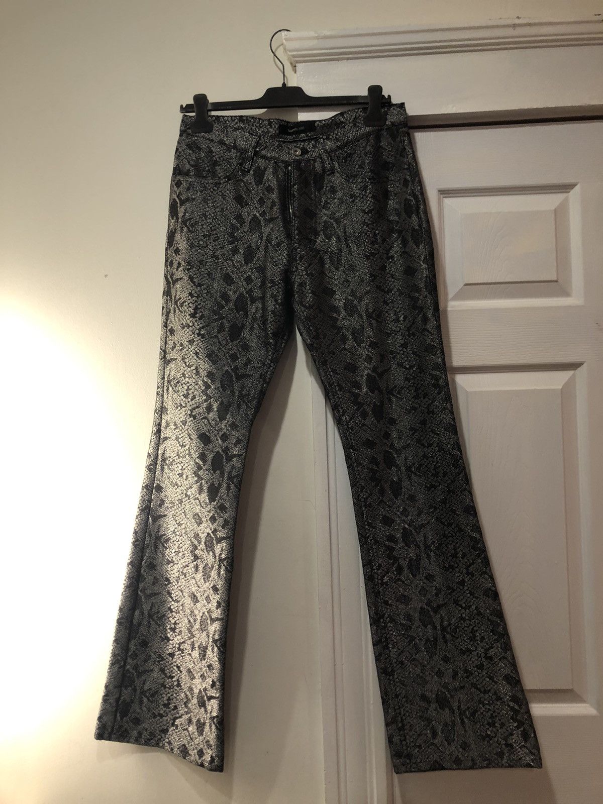 Yasuyuki Ishii Yasuyuki ishii python snake pants flare | Grailed Yasuyuki Ishii Yasuyuki ishii python snake pants flare | Grailed