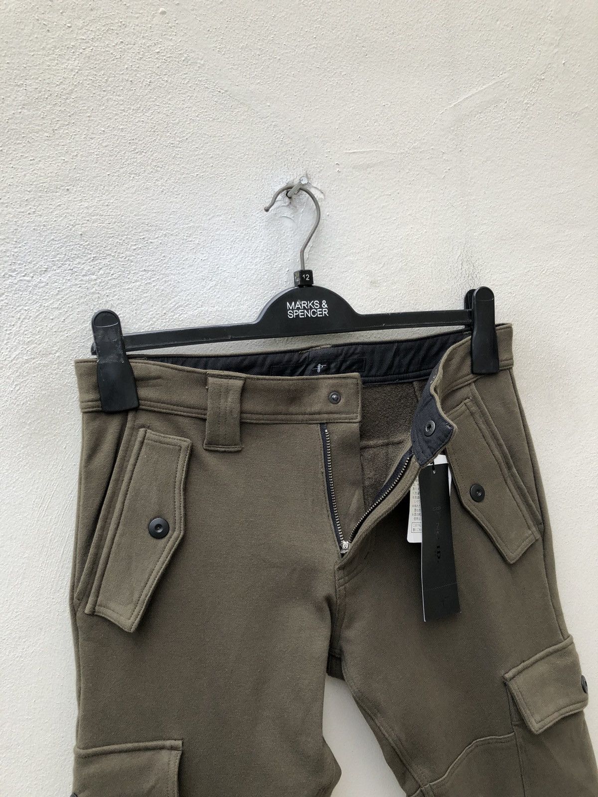 NO ID Japan Brand No ID 8 Pockets Stretch Flare Cargo Trouser Size US 30 / EU 46 - 5 Thumbnail