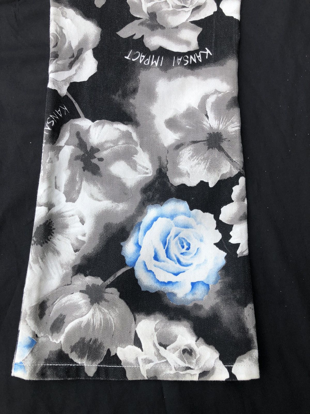Kansai Yamamoto × Vintage Vintage Kansai Yamamoto Kansai Impact Full Print Flare Pant Size US 31 - 18 Thumbnail