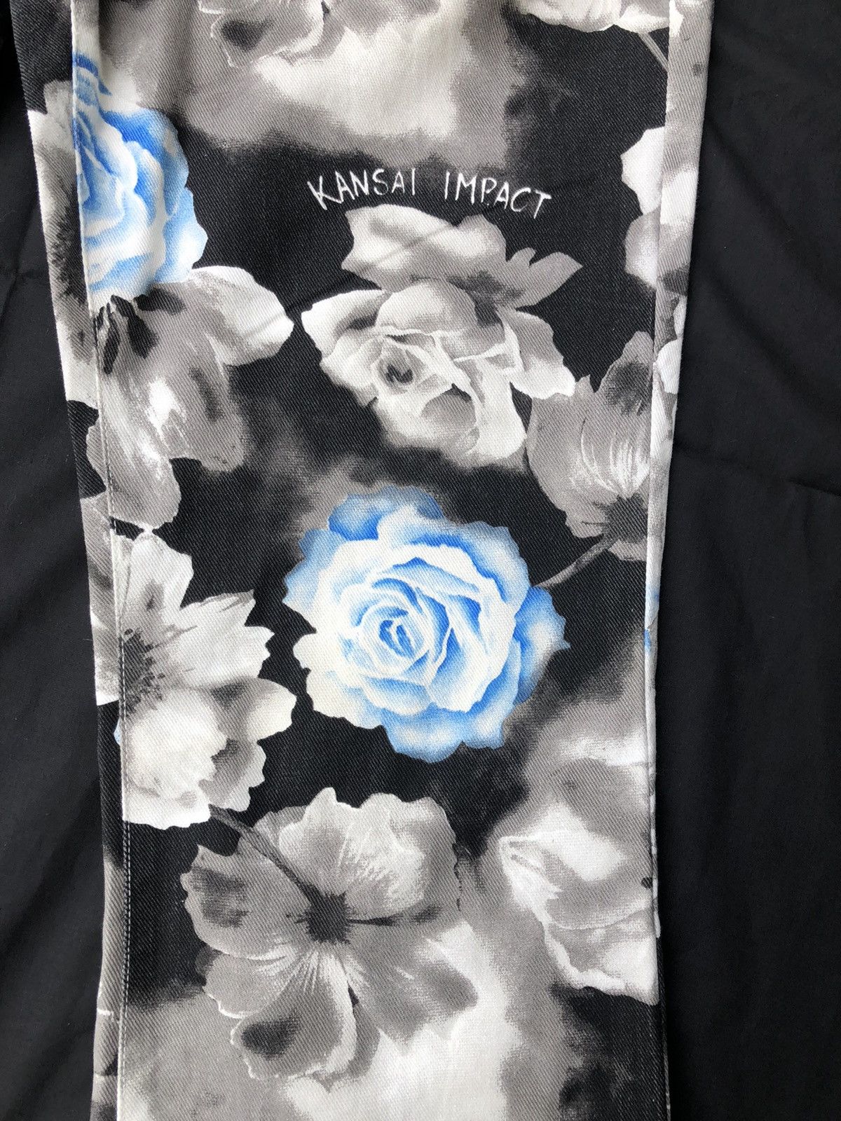 Kansai Yamamoto × Vintage Vintage Kansai Yamamoto Kansai Impact Full Print Flare Pant Size US 31 - 10 Thumbnail