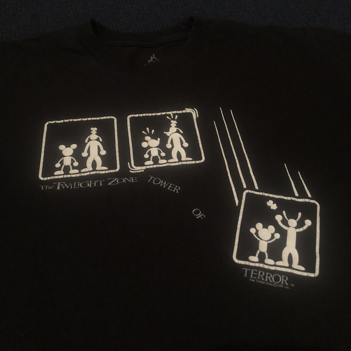 Disney Vintage 00s Disney The Twilight Zone of Terror Ride Logo Tee Size US S / EU 44-46 / 1 - 1 Thumbnail