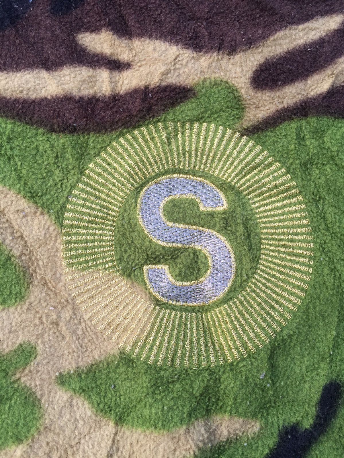 Stussy Vintage Stussy Camo Big Logo Embroidery Camouflage Fleece Size US XL / EU 56 / 4 - 3 Thumbnail