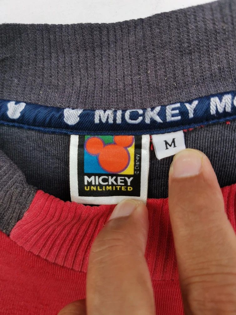 Disney Vintage Mickey Mouse Embroidered Big Logo Sweatshirt Size US M / EU 48-50 / 2 - 3 Thumbnail