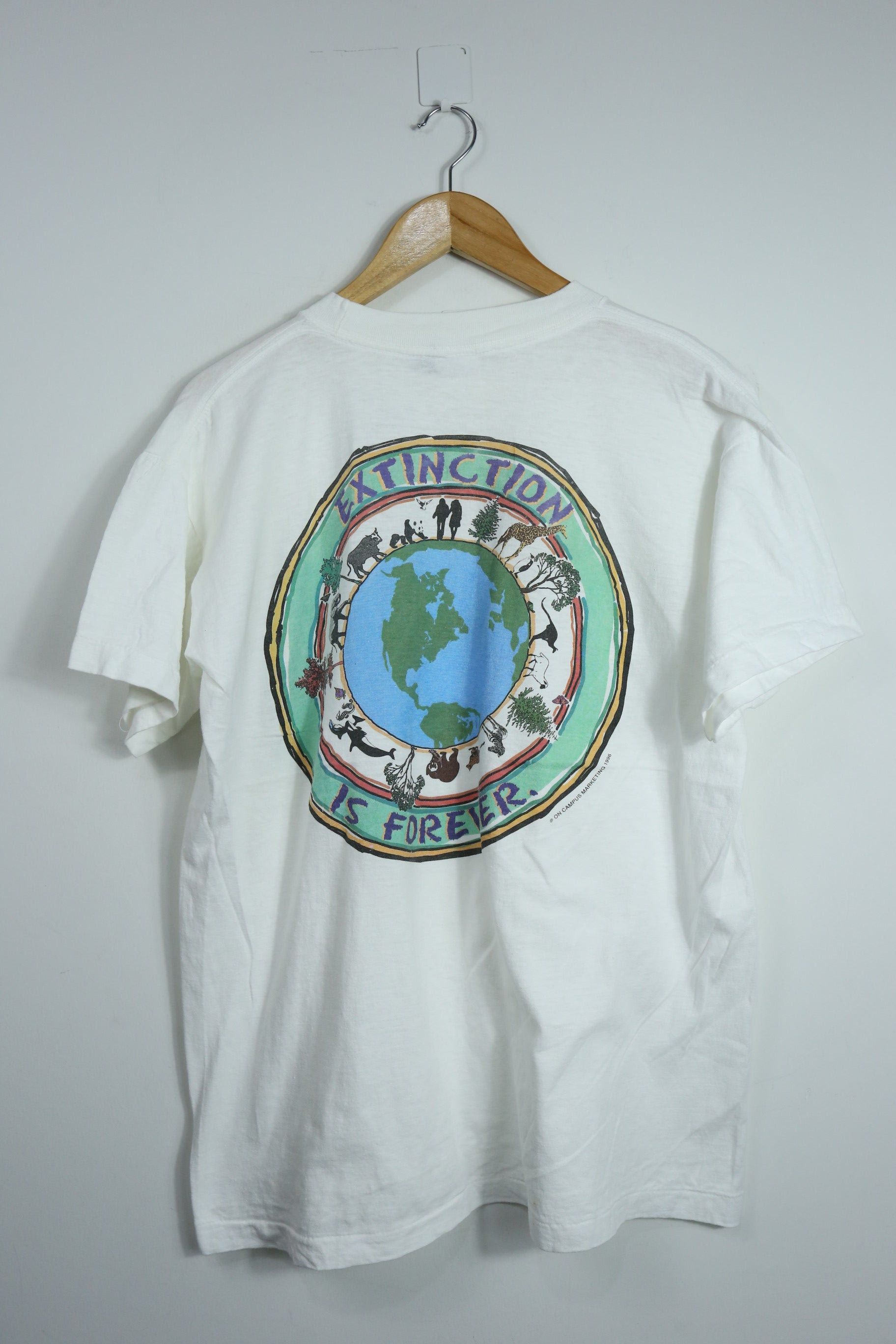 Vintage Vintage 90s Spring Break save the earth t shirt (L) GTMED048 Size US L / EU 52-54 / 3 - 1 Thumbnail