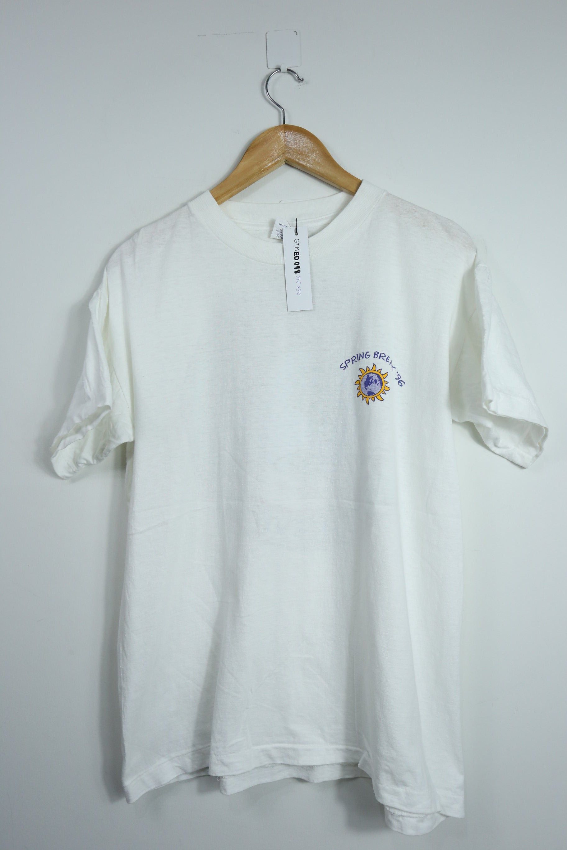 Vintage Vintage 90s Spring Break save the earth t shirt (L) GTMED048 Size US L / EU 52-54 / 3 - 3 Thumbnail