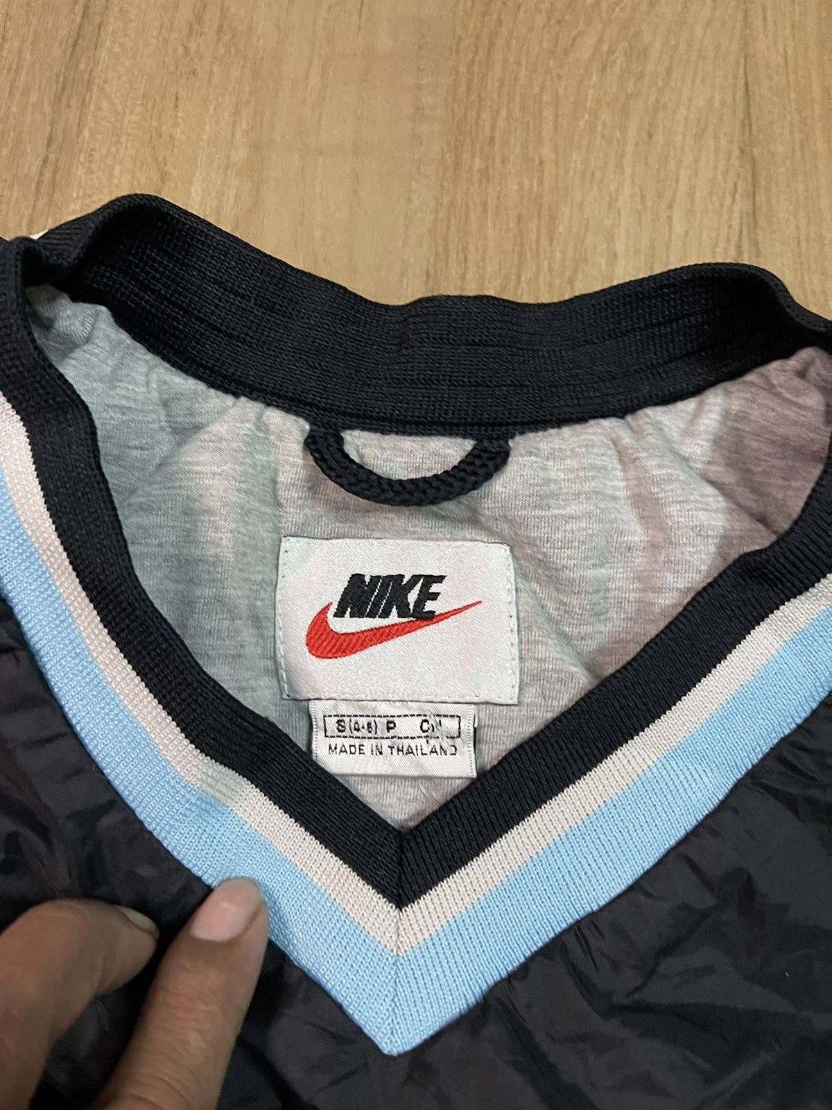 Nike × Vintage Vintage 90's Nike Center Swoosh sweater Size US S / EU 44-46 / 1 - 3 Thumbnail
