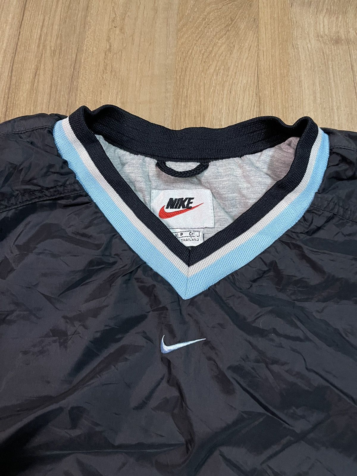 Nike × Vintage Vintage 90's Nike Center Swoosh sweater Size US S / EU 44-46 / 1 - 2 Thumbnail