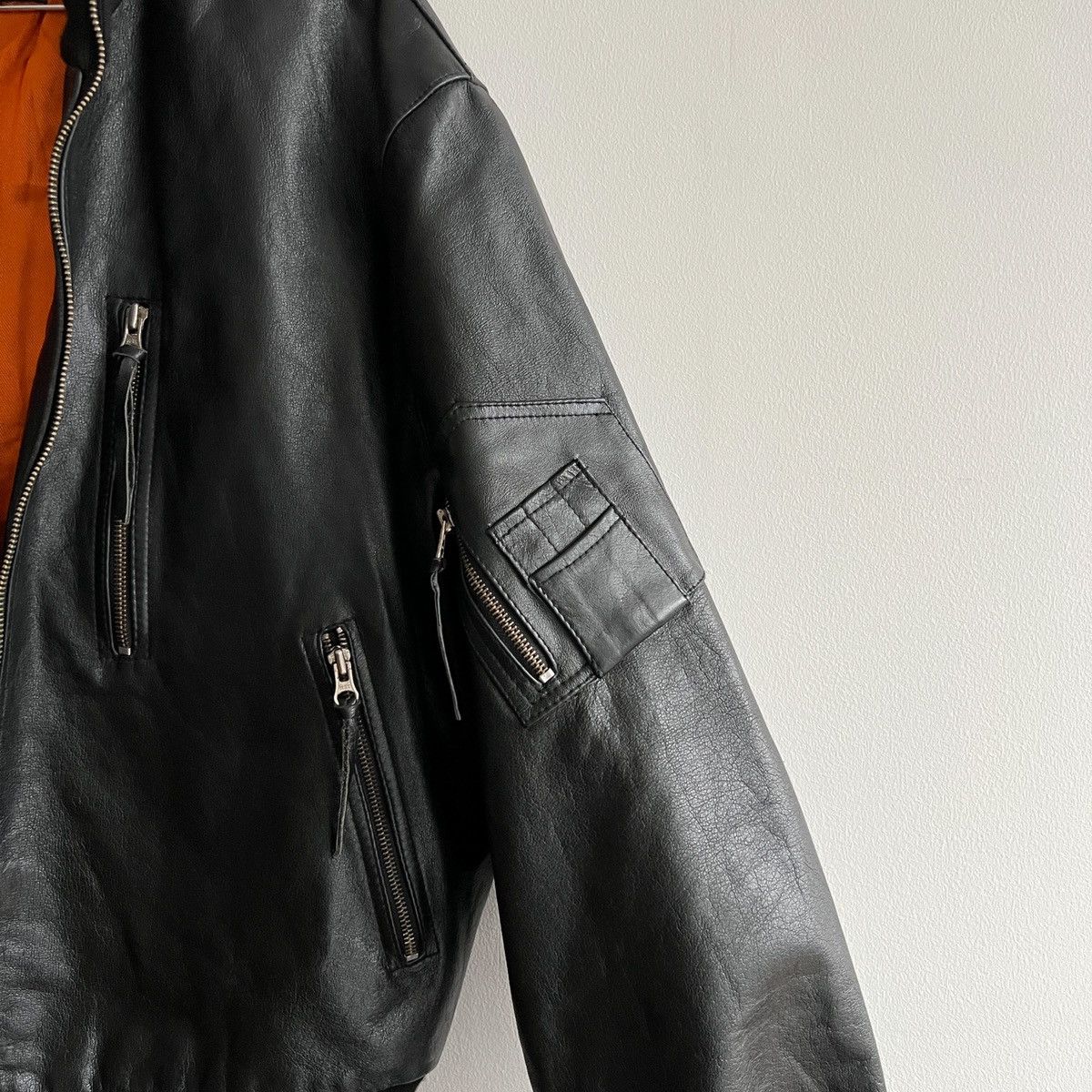 MIL-TEC Mil-Tec German Black Leather Pilot Jacket Size US L / EU 52-54 / 3 - 9 Thumbnail