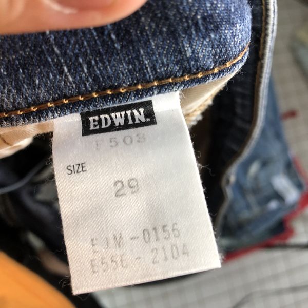 Edwin Men's Dark Blue 402 Jeans Actual Measurements: Waist 32