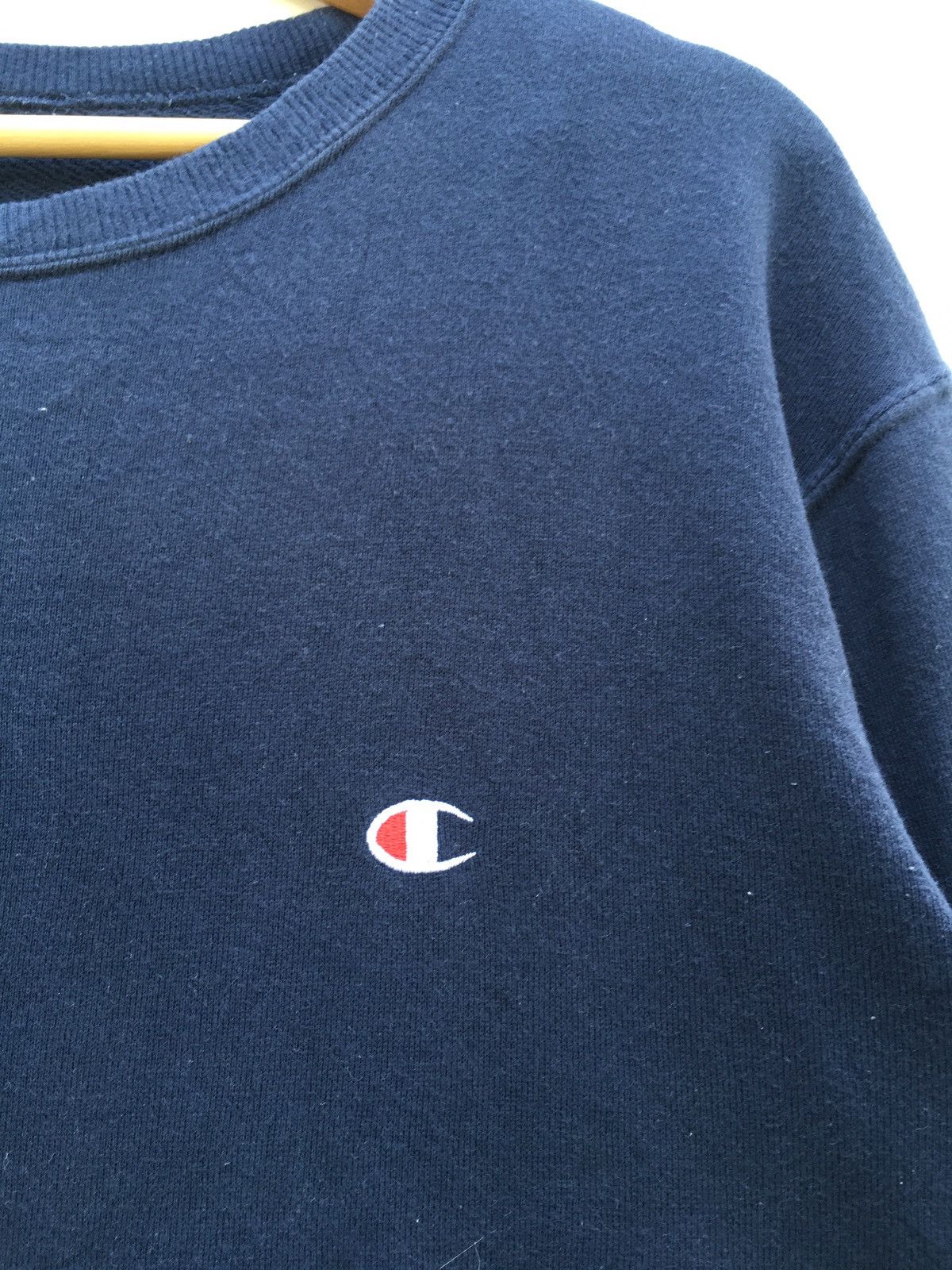 Champion Rare Vintage Champion Small Logos Sweater Size US L / EU 52-54 / 3 - 6 Thumbnail