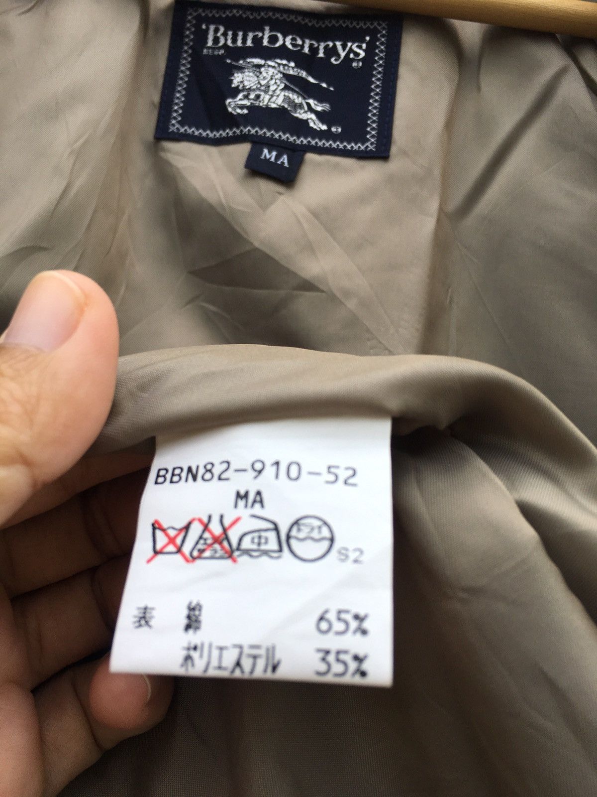 Burberry Vintage 90s Rare Burberry Nylon Jacket Size US XL / EU 56 / 4 - 12 Thumbnail