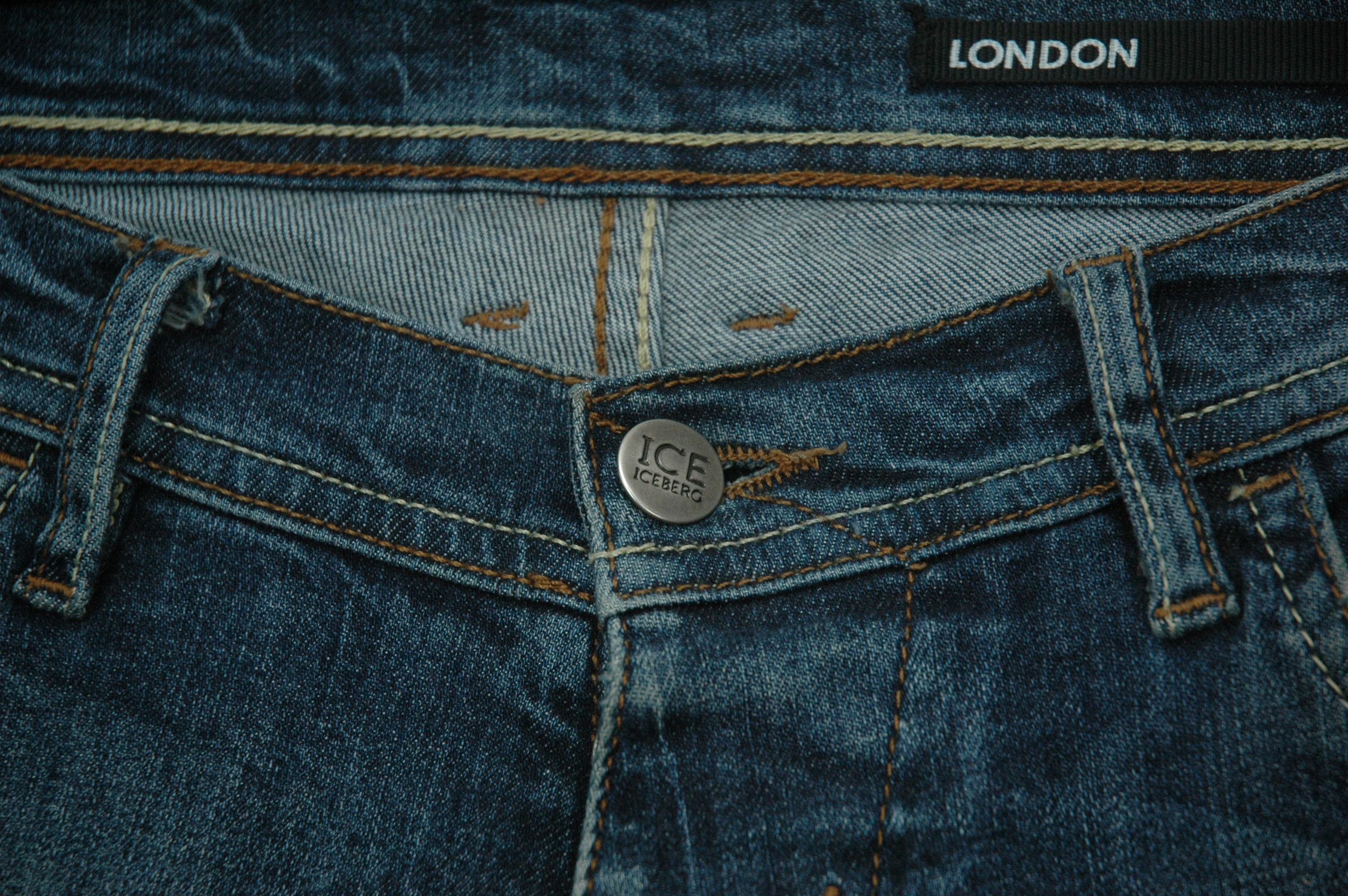 Iceberg Vintage Ice IceBerg Distressed Denim Jeans Size US 34 / EU 50 - 9 Thumbnail