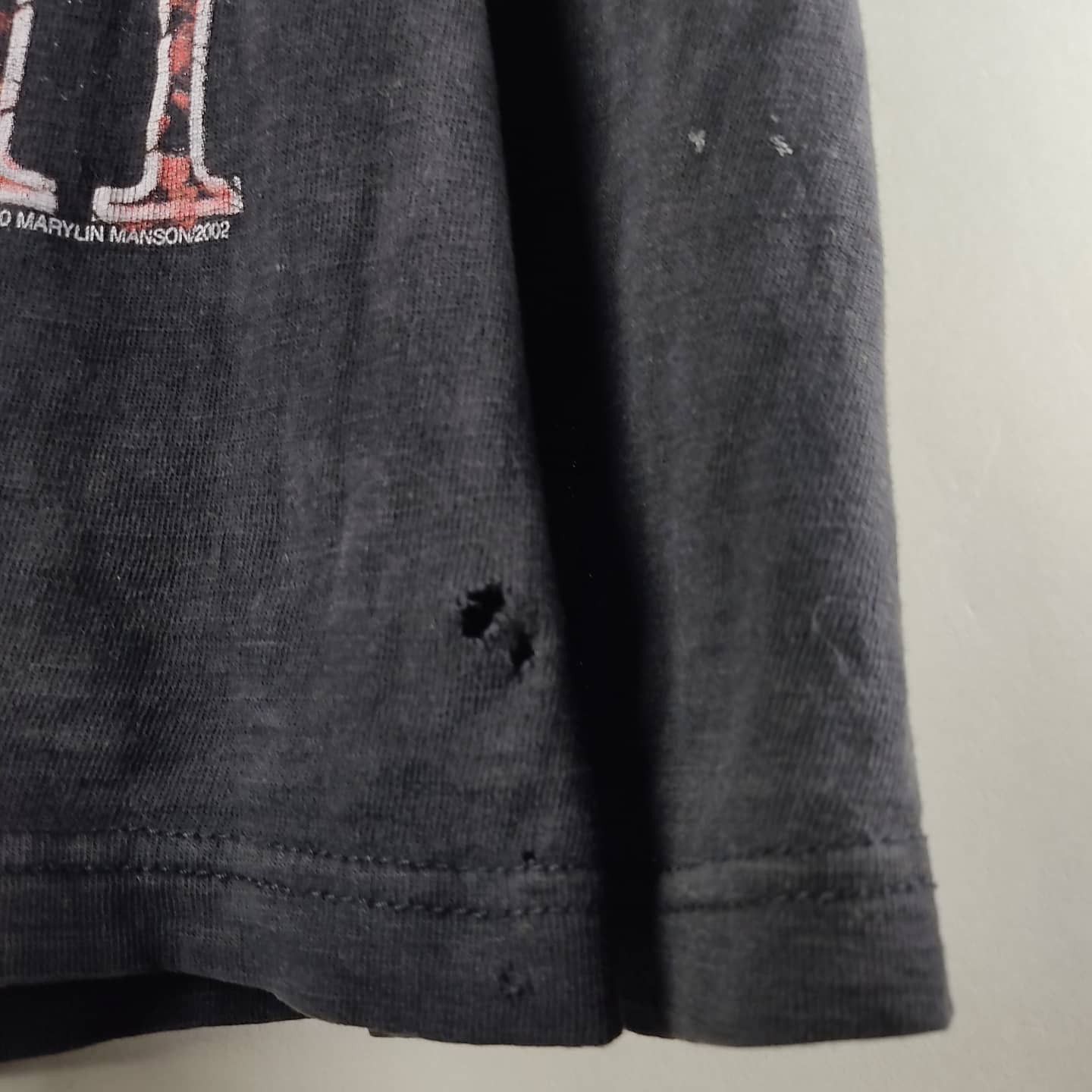 Band Tees × Marilyn Manson × Vintage 2002 Marilyn Manson Unsafe Size US L / EU 52-54 / 3 - 3 Thumbnail