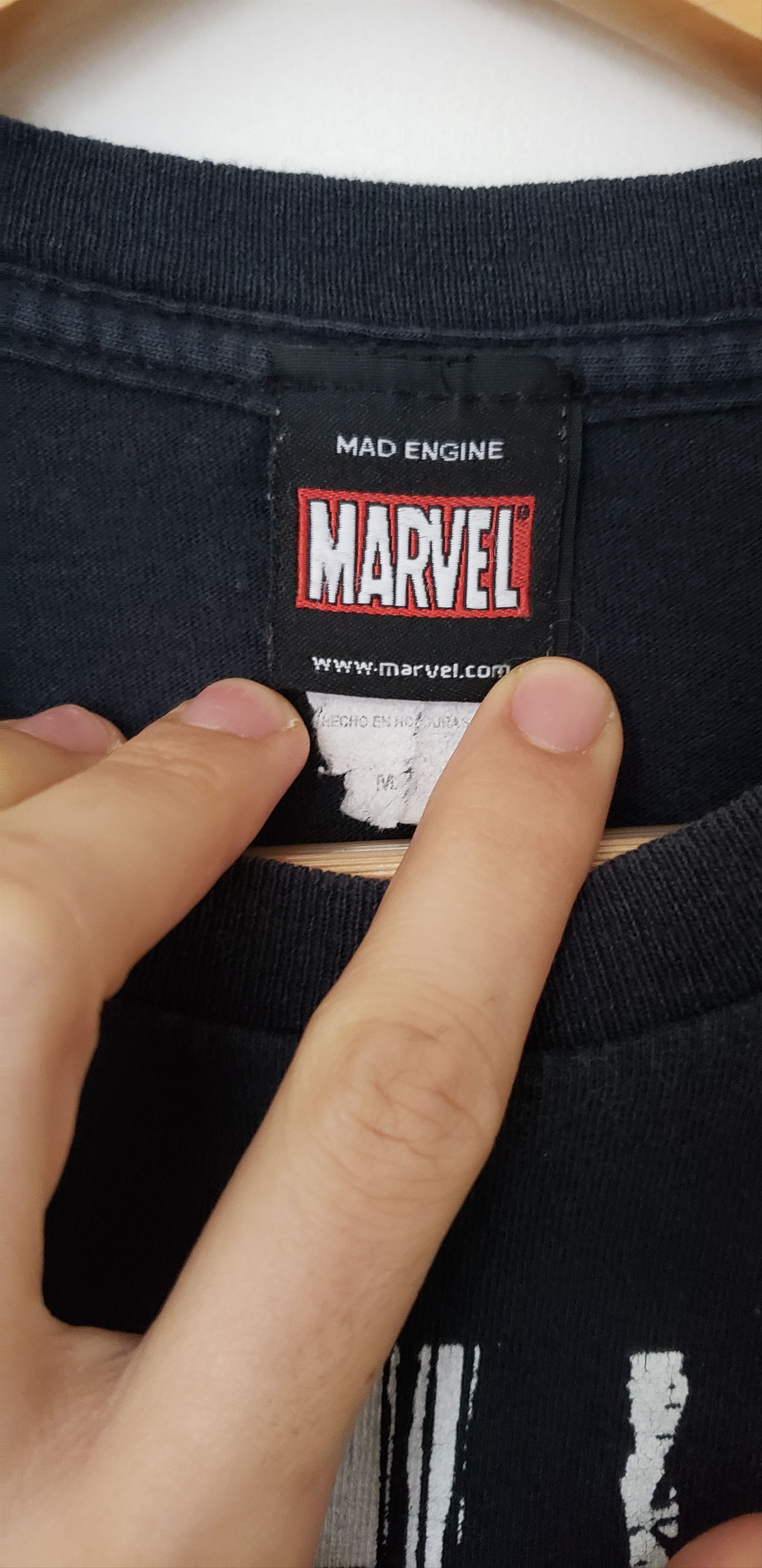 Marvel Comics × Vintage Vintage Wolverine "Mind Sewage" Size US M / EU 48-50 / 2 - 3 Thumbnail