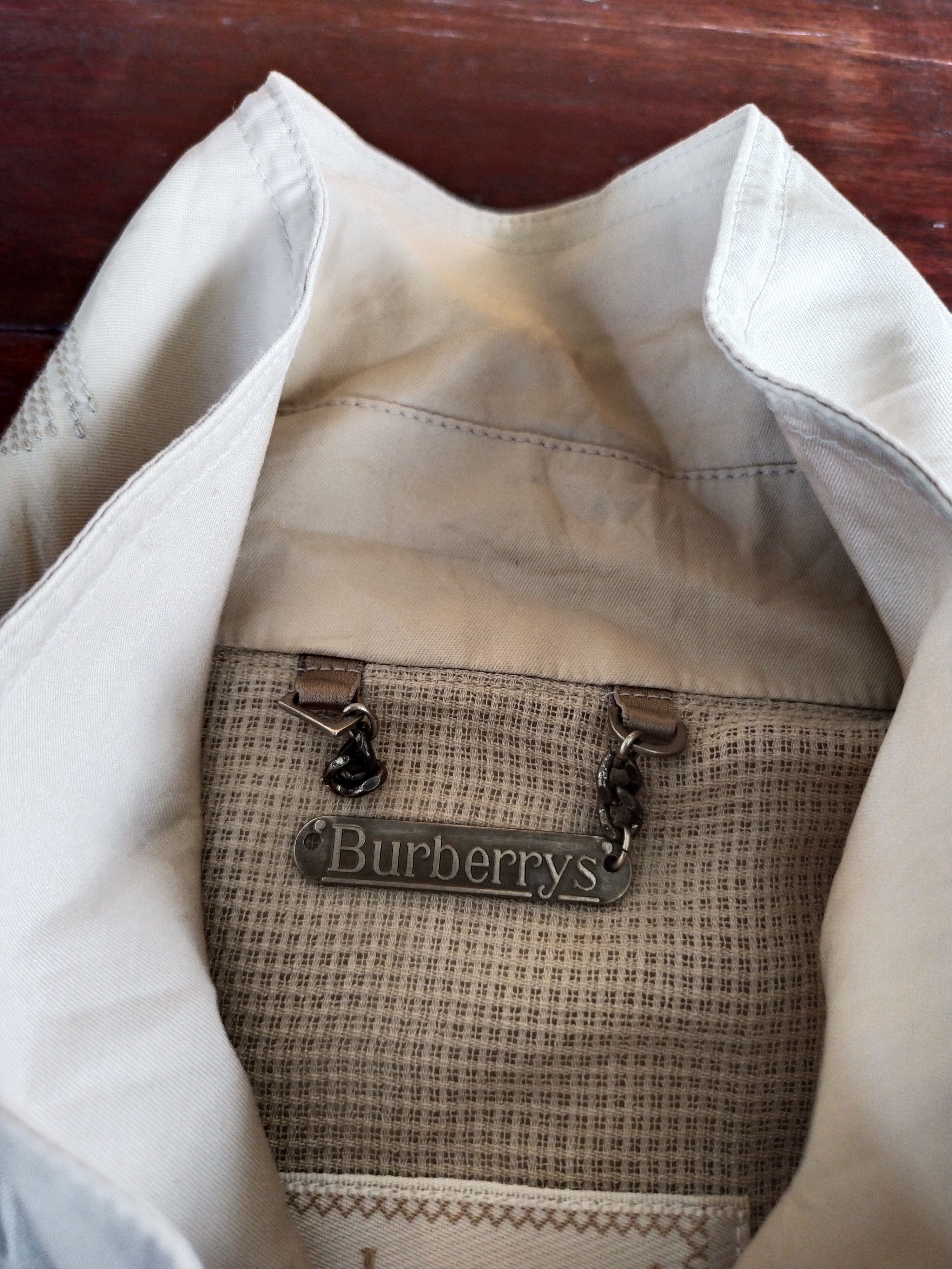 Burberry Vintage Burberry Light Bomber Jacket Size US M / EU 48-50 / 2 - 13 Thumbnail