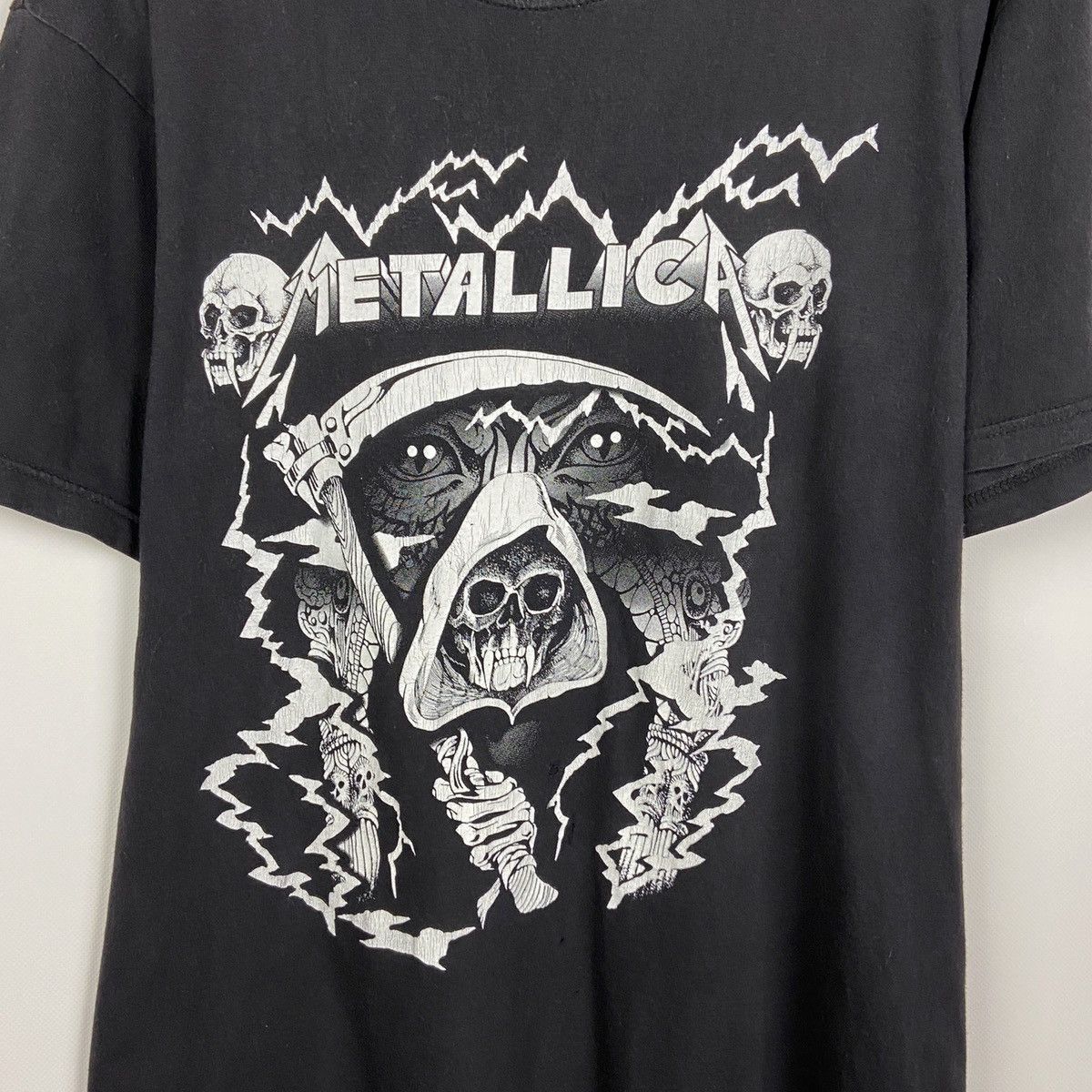 Band Tees Vintage 90s Metallica Death Eyes Skulls tee sz XL rock band Size US XL / EU 56 / 4 - 3 Thumbnail