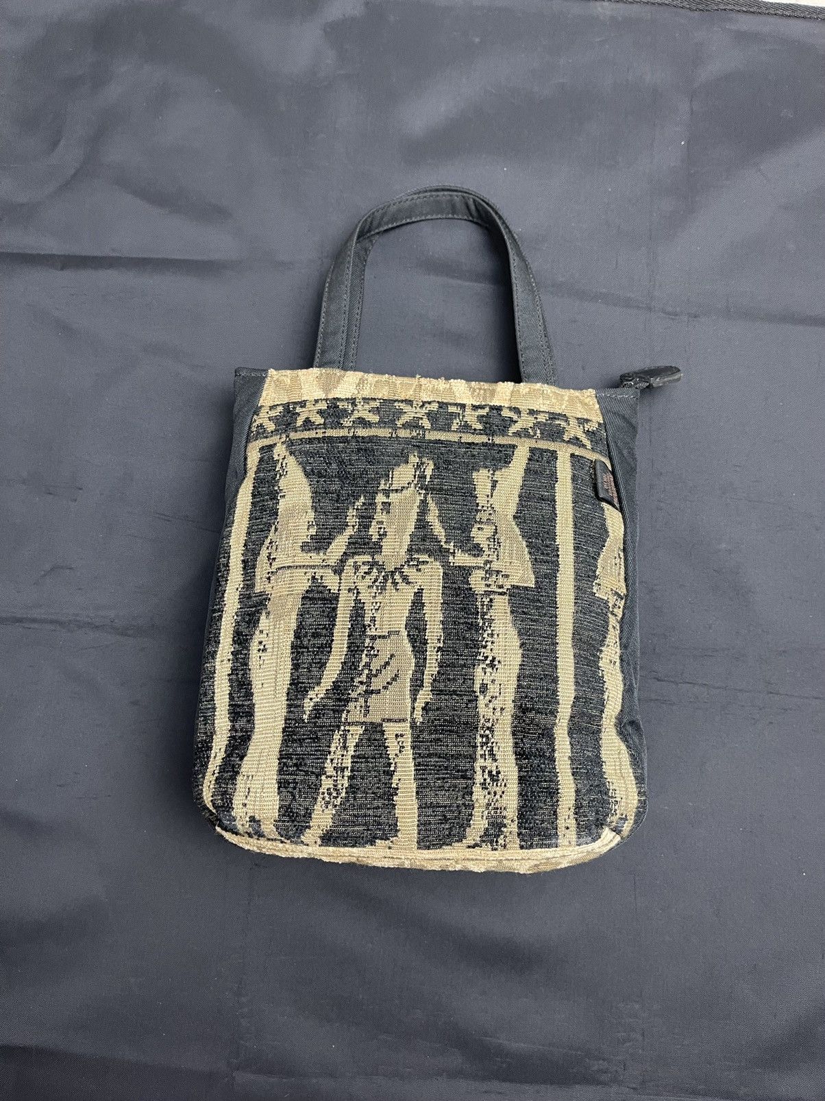 Japanese Brand RaviRavi Yamatoya Tokyo Small Tote Bag Size ONE SIZE - 2 Thumbnail