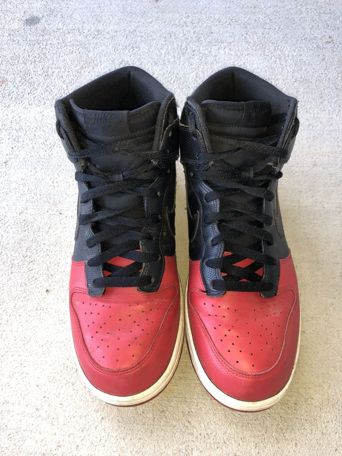 Nike 2008 Nike Dunks Black/Sport Red Size US 11 / EU 44 - 3 Thumbnail
