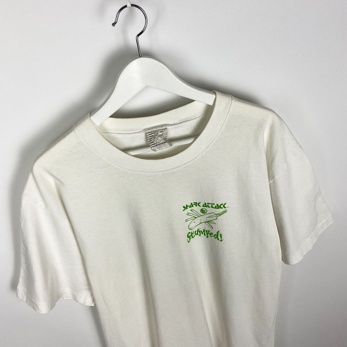 Vintage Vintage 1991 90s Shark Attack Cricket Australia tee size L Size US L / EU 52-54 / 3 - 3 Thumbnail