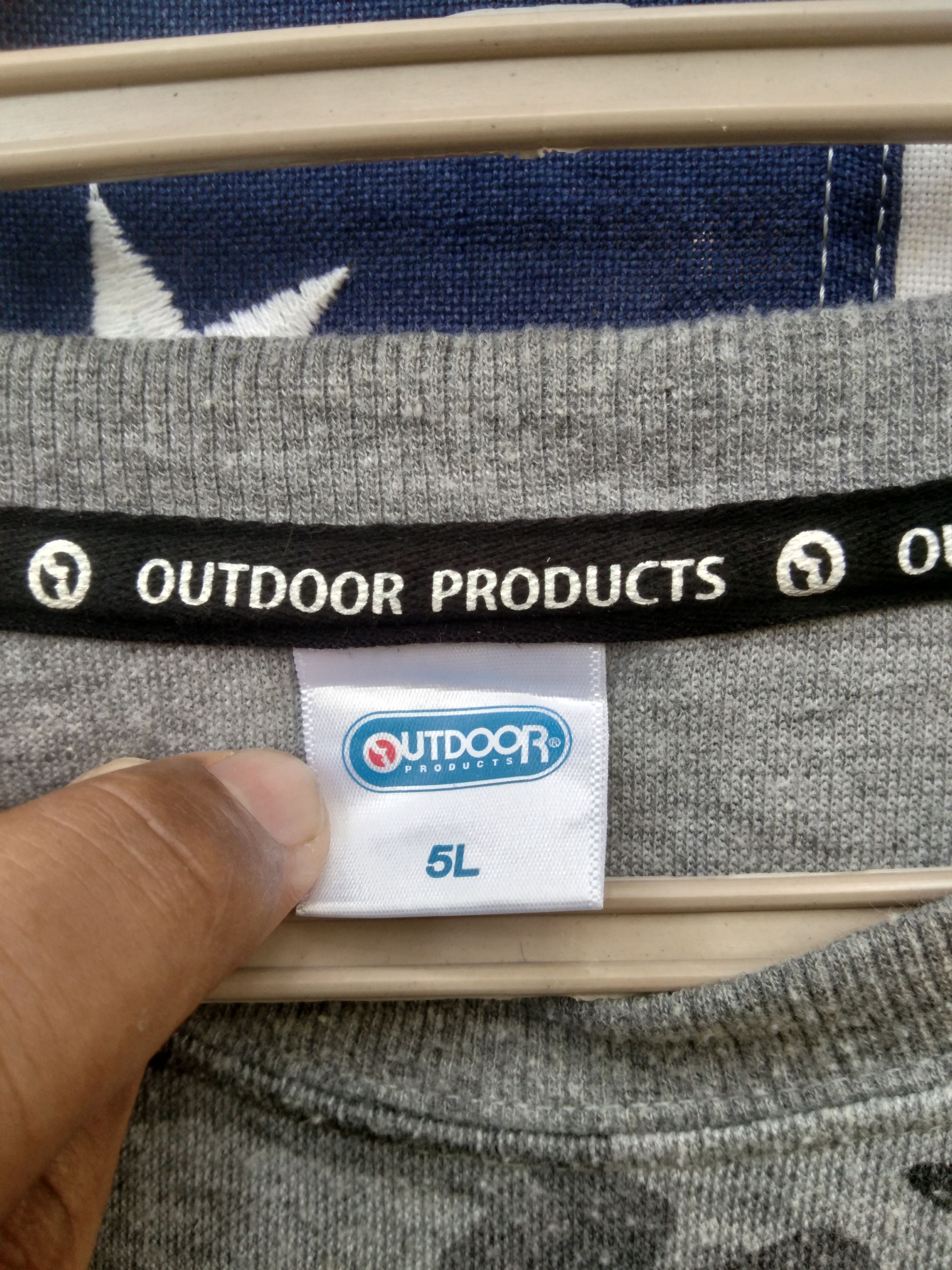 Other OUTDOOR CAMOUFLAGE SWEATSHIRT Size US XXL / EU 58 / 5 - 9 Thumbnail
