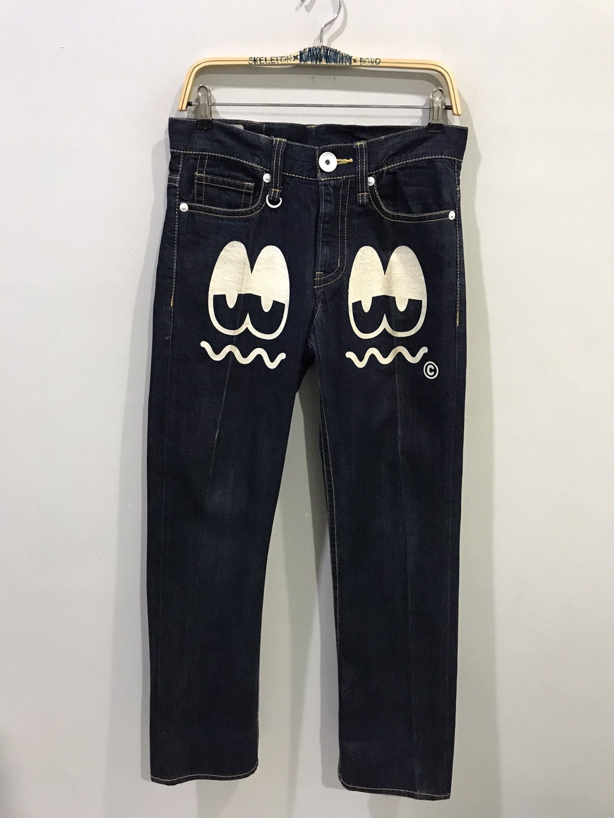 Designer × Japanese Brand CO&LU Japan Rare Hysteric Evisu Style Spell Out Print Denim Size US 31 - 1 Thumbnail