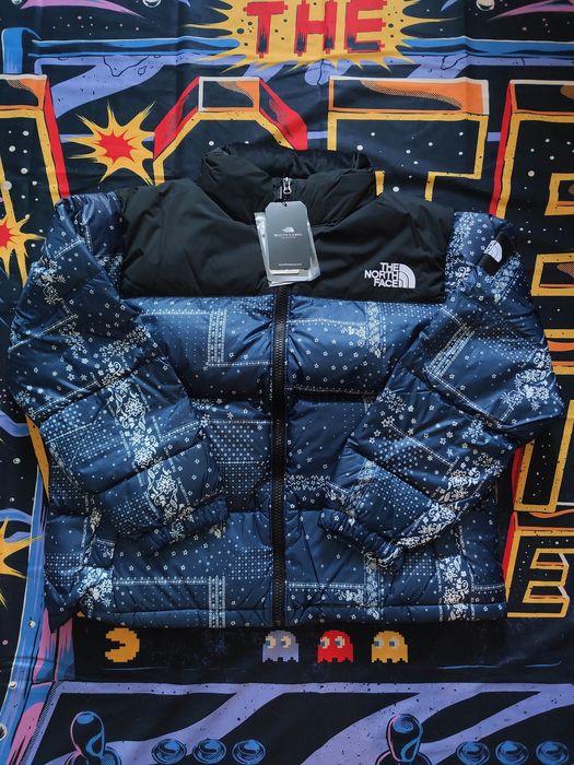 The north clearance face paisley nuptse