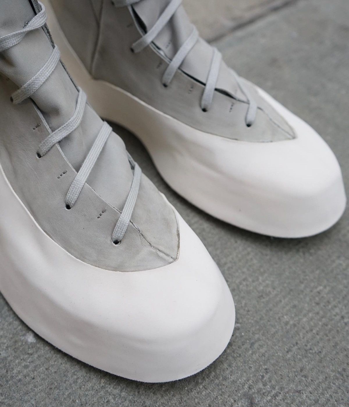 Leon Emanuel Blanck Distortion Featherweight Sneakers Gray+