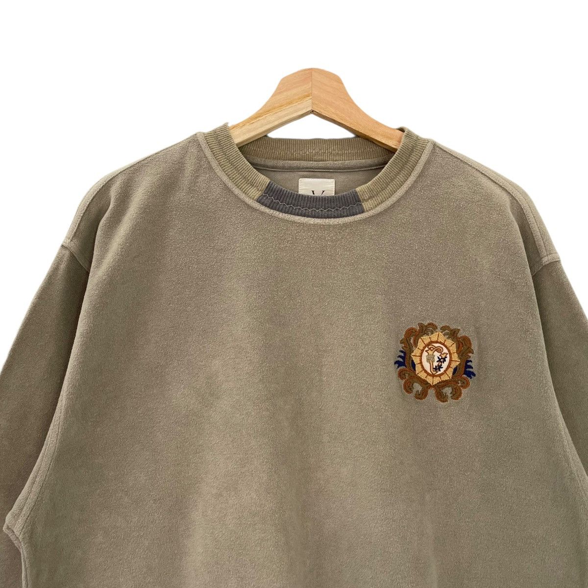 Japanese Brand Vintage Vesvio Small Logo Crewneck Sweatshirt Size M Size US M / EU 48-50 / 2 - 4 Thumbnail