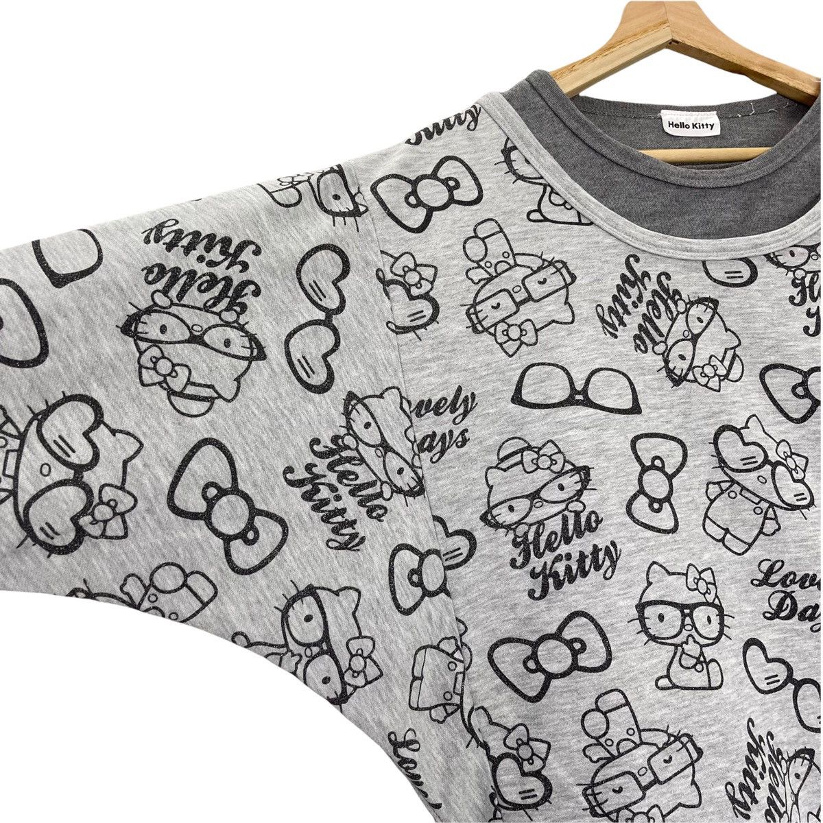Japanese Brand Hello Kitty Printed Fullprint Crewneck Sweatshirt Size M Size US M / EU 48-50 / 2 - 6 Thumbnail