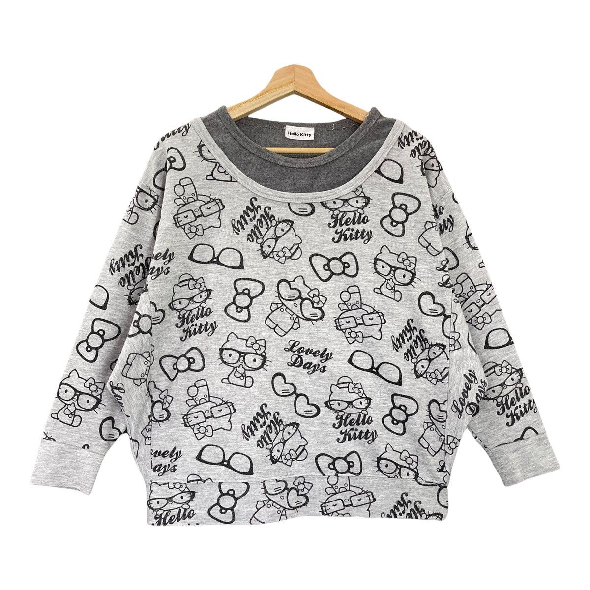 Japanese Brand Hello Kitty Printed Fullprint Crewneck Sweatshirt Size M Size US M / EU 48-50 / 2 - 1 Thumbnail