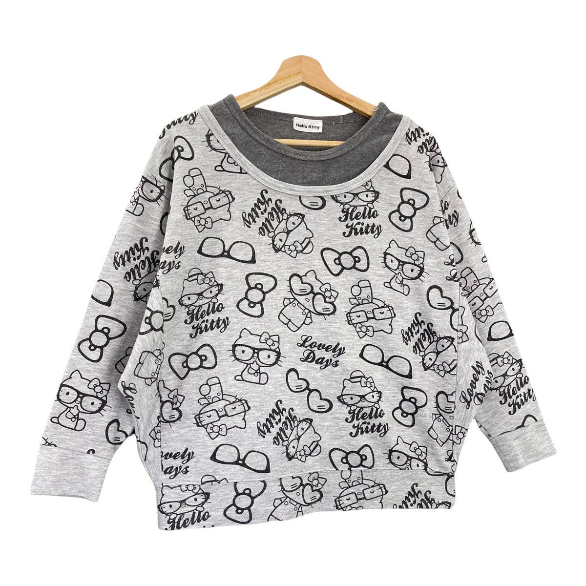 Japanese Brand Hello Kitty Printed Fullprint Crewneck Sweatshirt Size M Size US M / EU 48-50 / 2 - 2 Thumbnail